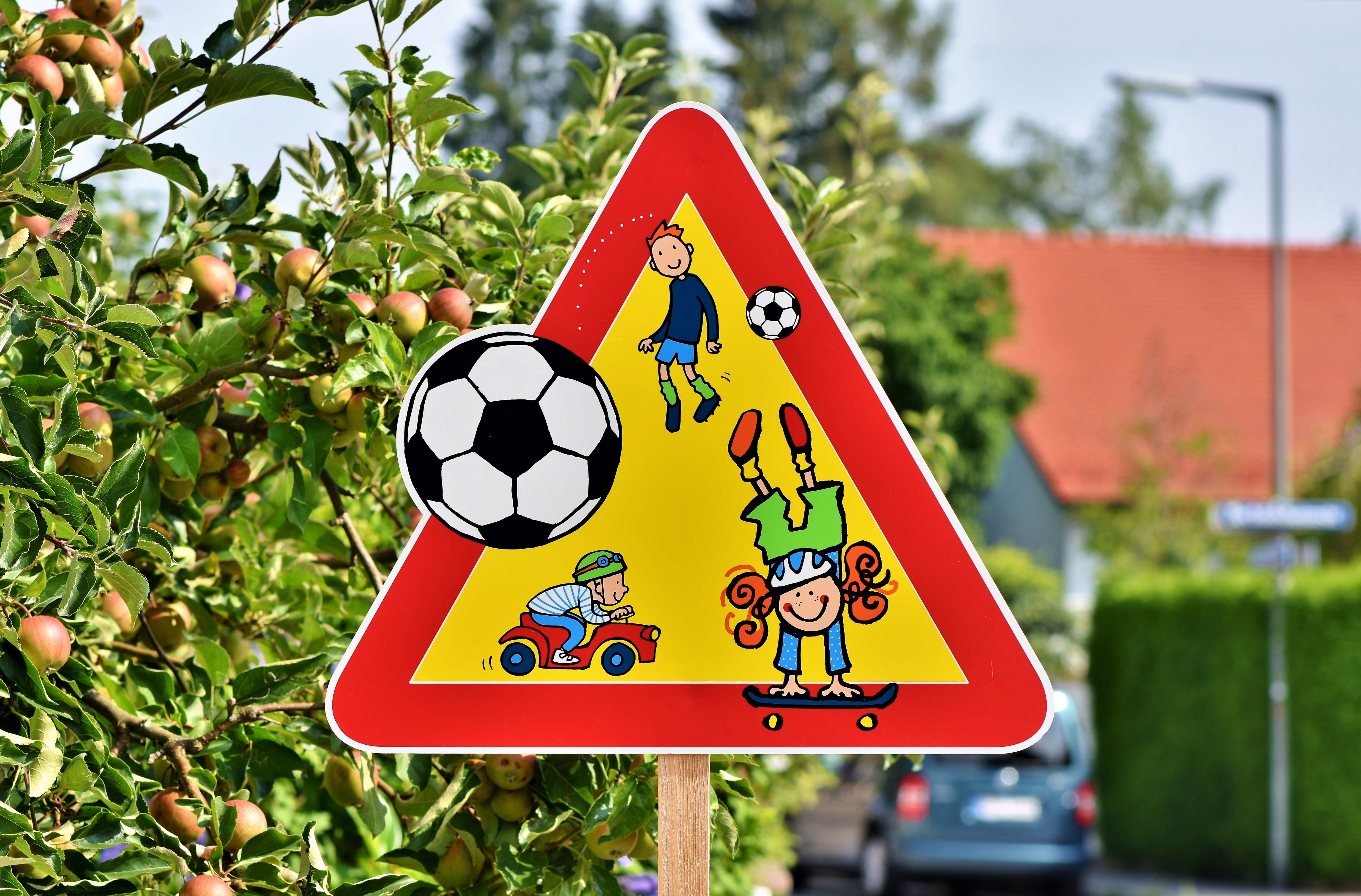 outdoors, attention, road, note, traffic, information sign, street sign, road sign, nature, shield, information, play, warning sign, symbol, human representation, HD Wallpaper