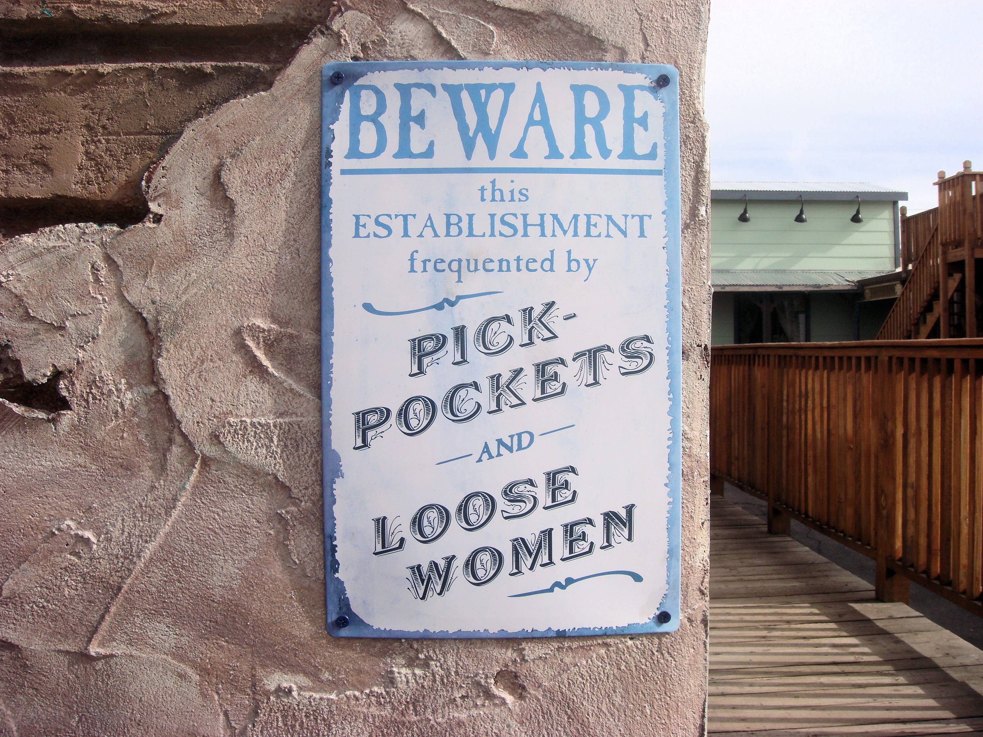 no people, usa, warning, building exterior, pickpockets, Nostalgic, western script, outdoors, script, day, architecture, close-up, board, wall - building feature, HD Wallpaper