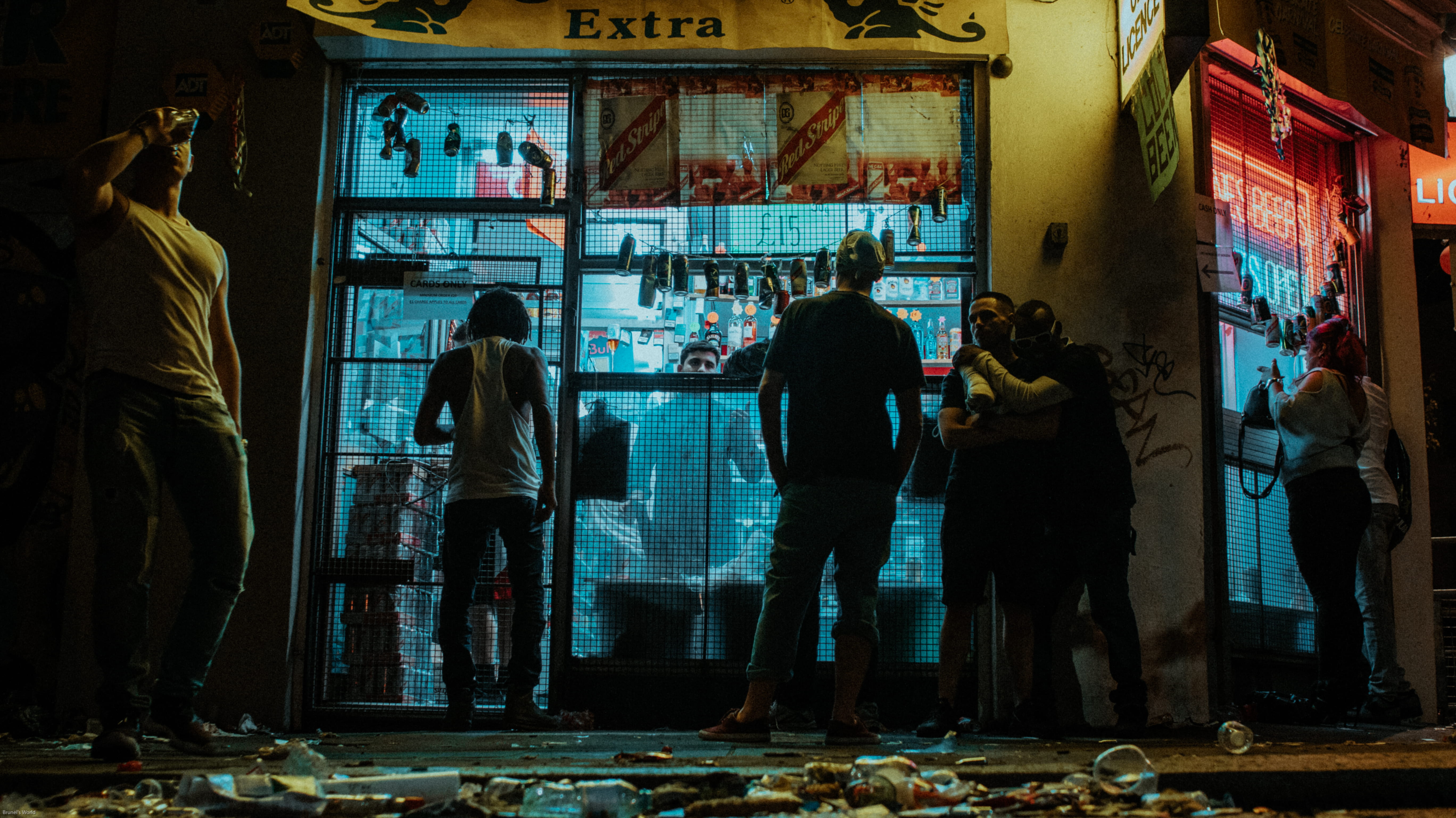 beer, outside, man, rubbish, men, architecture, adult, shopping, city, leisure activity, built structure, shop, standing, 5K, friends, window, business, HD Wallpaper