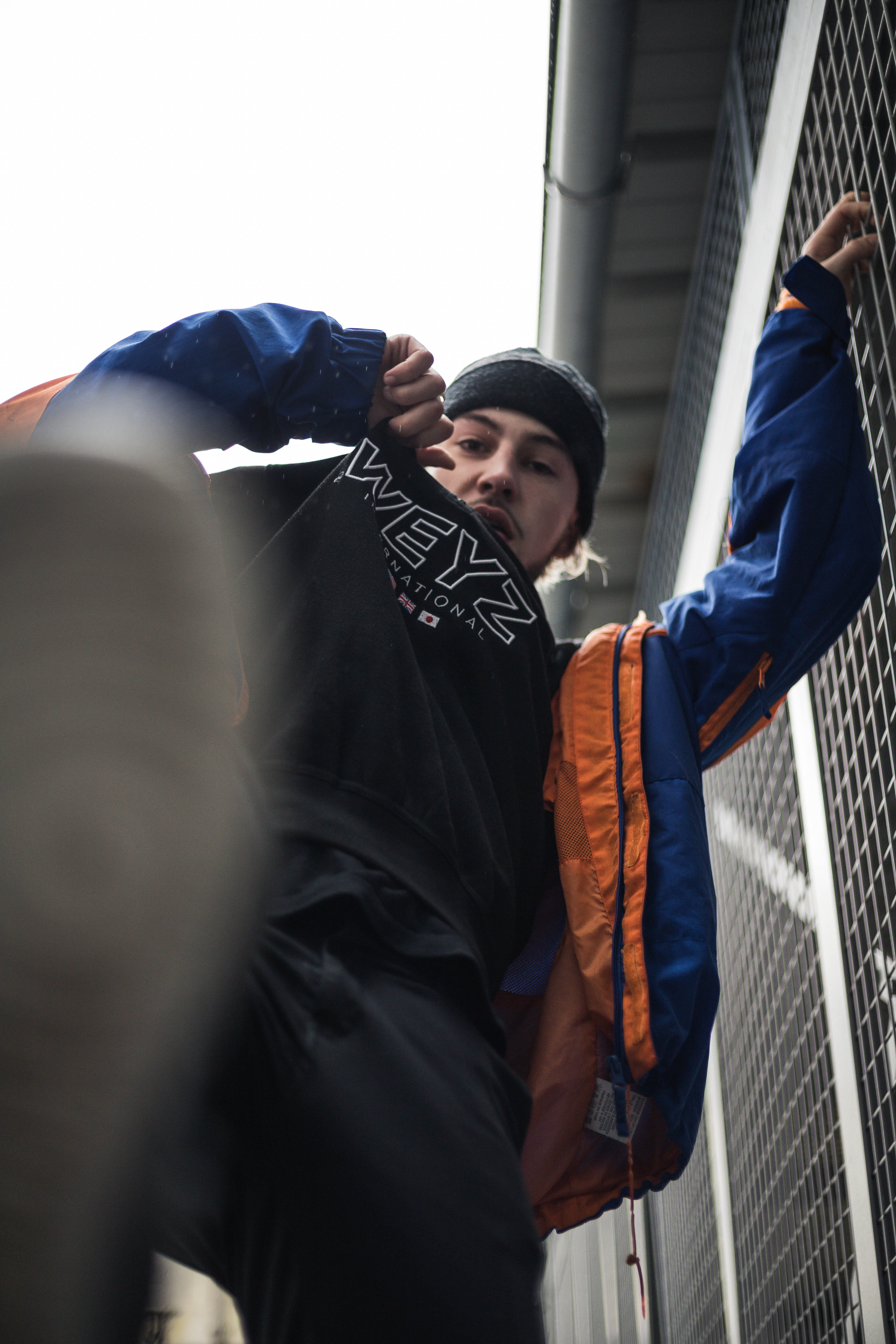 person, man, black, three quarter length, 2waves, warm clothing, instagram, canon 6d mark ii, metal, standing, apparel, 5K, blue, dorianhrst, building exterior, Phone HD Wallpaper