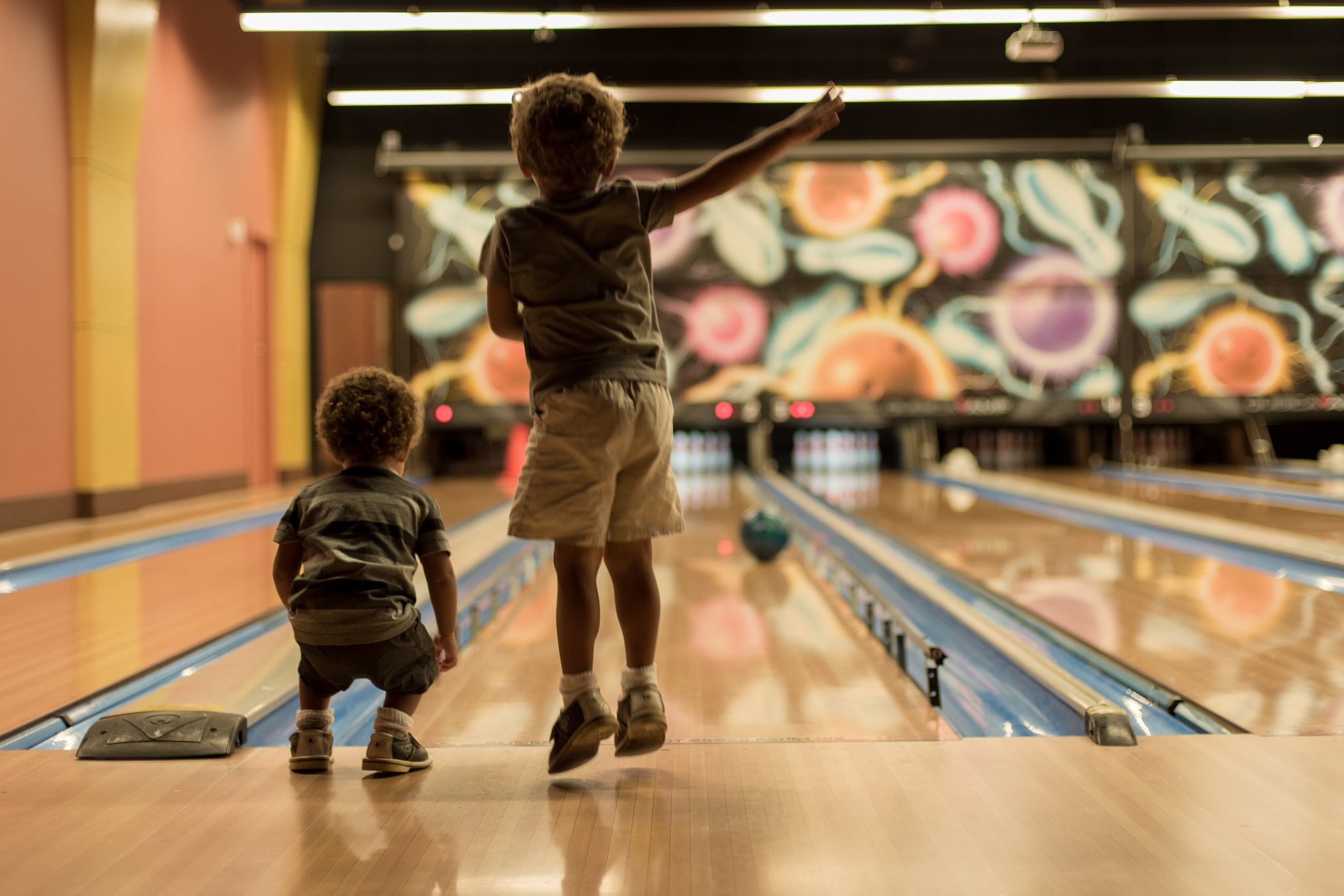 sports, small, bowling, boys, 1080P, HD Wallpaper