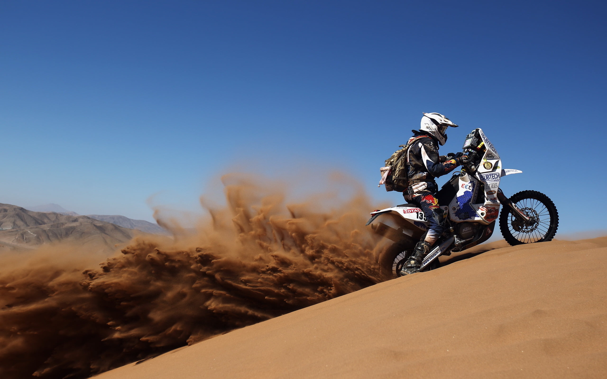 desert, motorcycle, bike, crash helmet, outdoors, mode of transportation, white, ride, arid climate, blue, land vehicle, riding, day, nature, climate, real people, HD Wallpaper