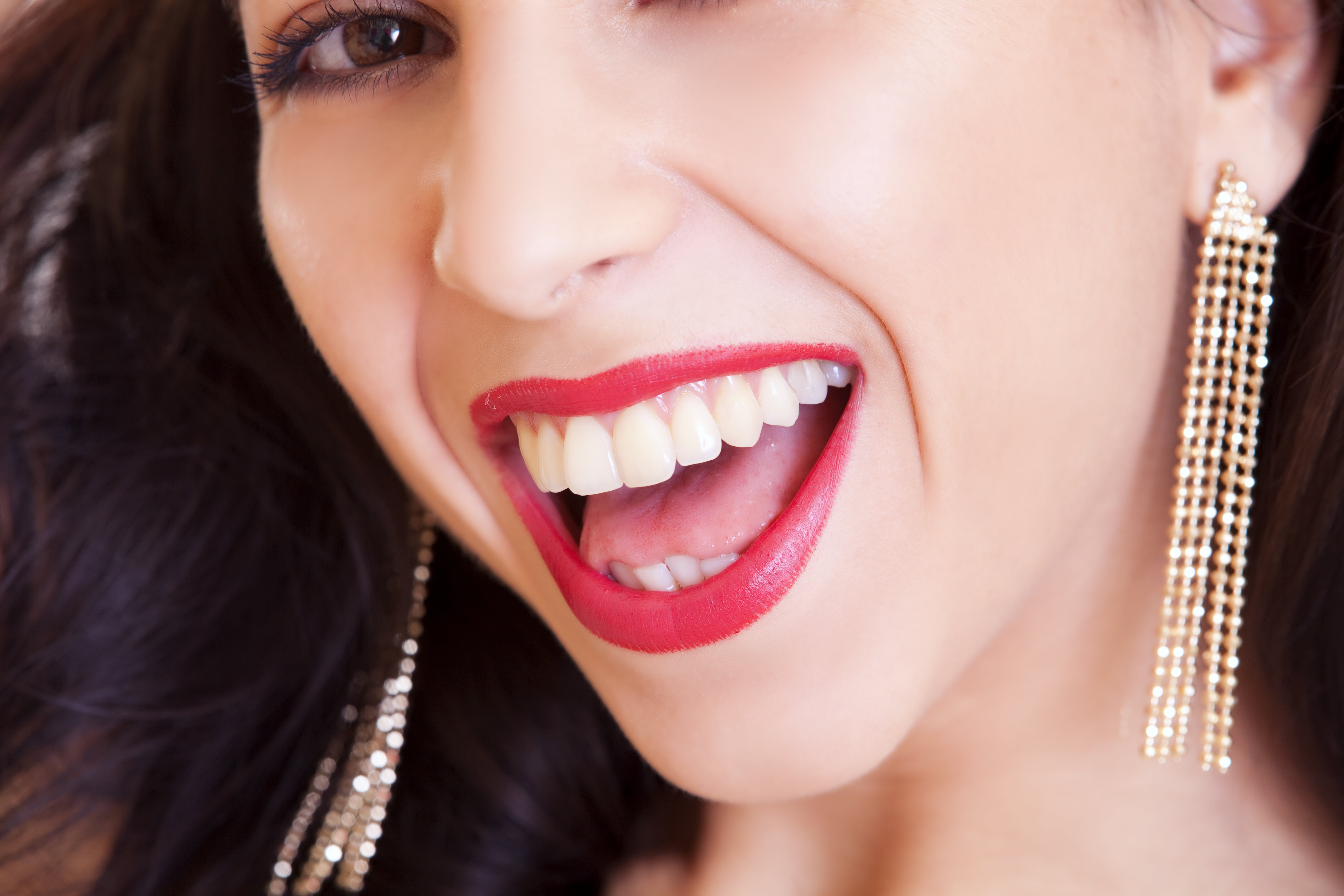 smile, fashion, girl, lipstick, face, human face, adult, beautiful people, lips, beautiful woman, models, success, mouth, girls, body part, trick, woman, HD Wallpaper