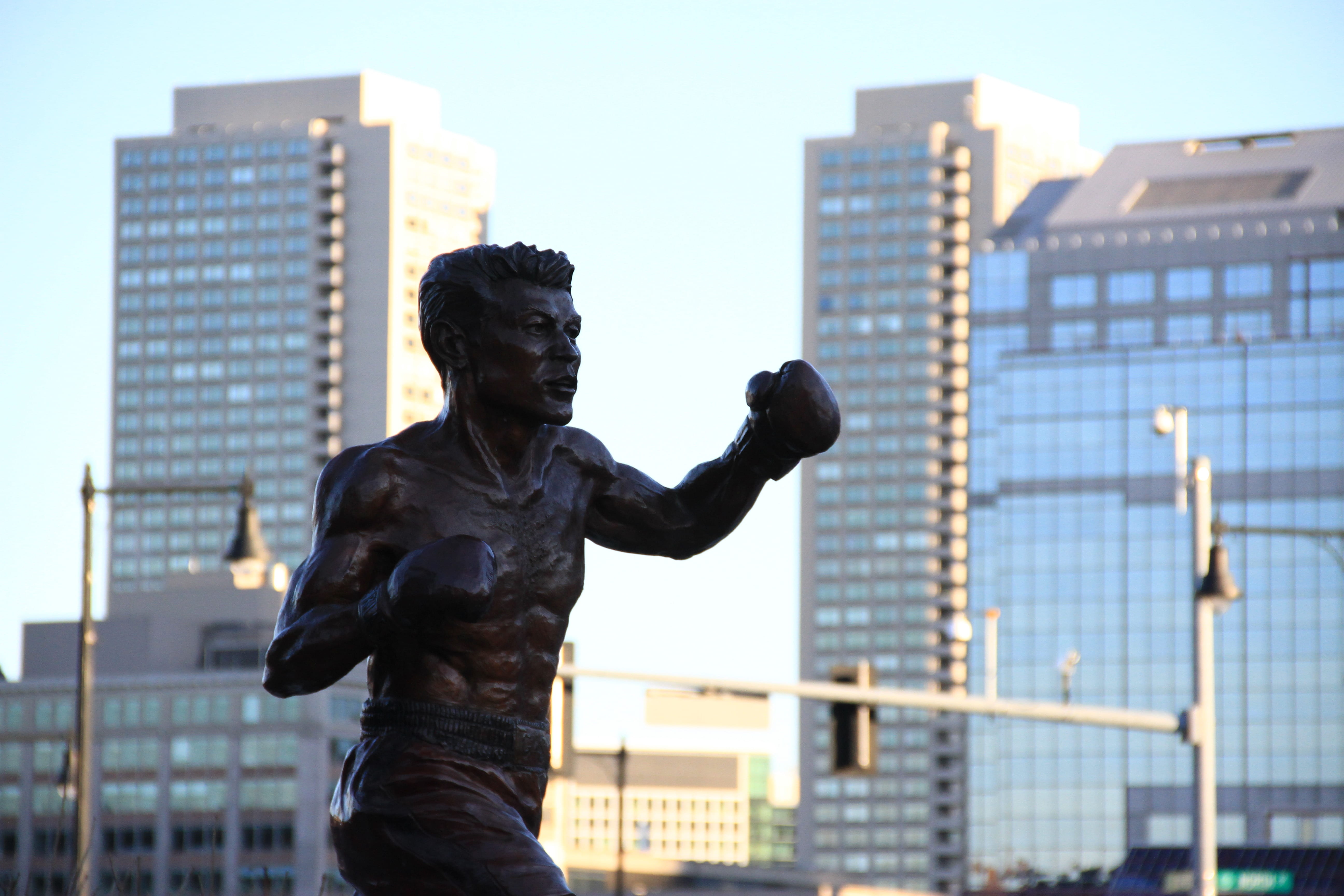 human representation, boxer, office building exterior, skyscraper, artwork, day, art, architecture, metal work, monument, creative, construction, art and craft, HD Wallpaper