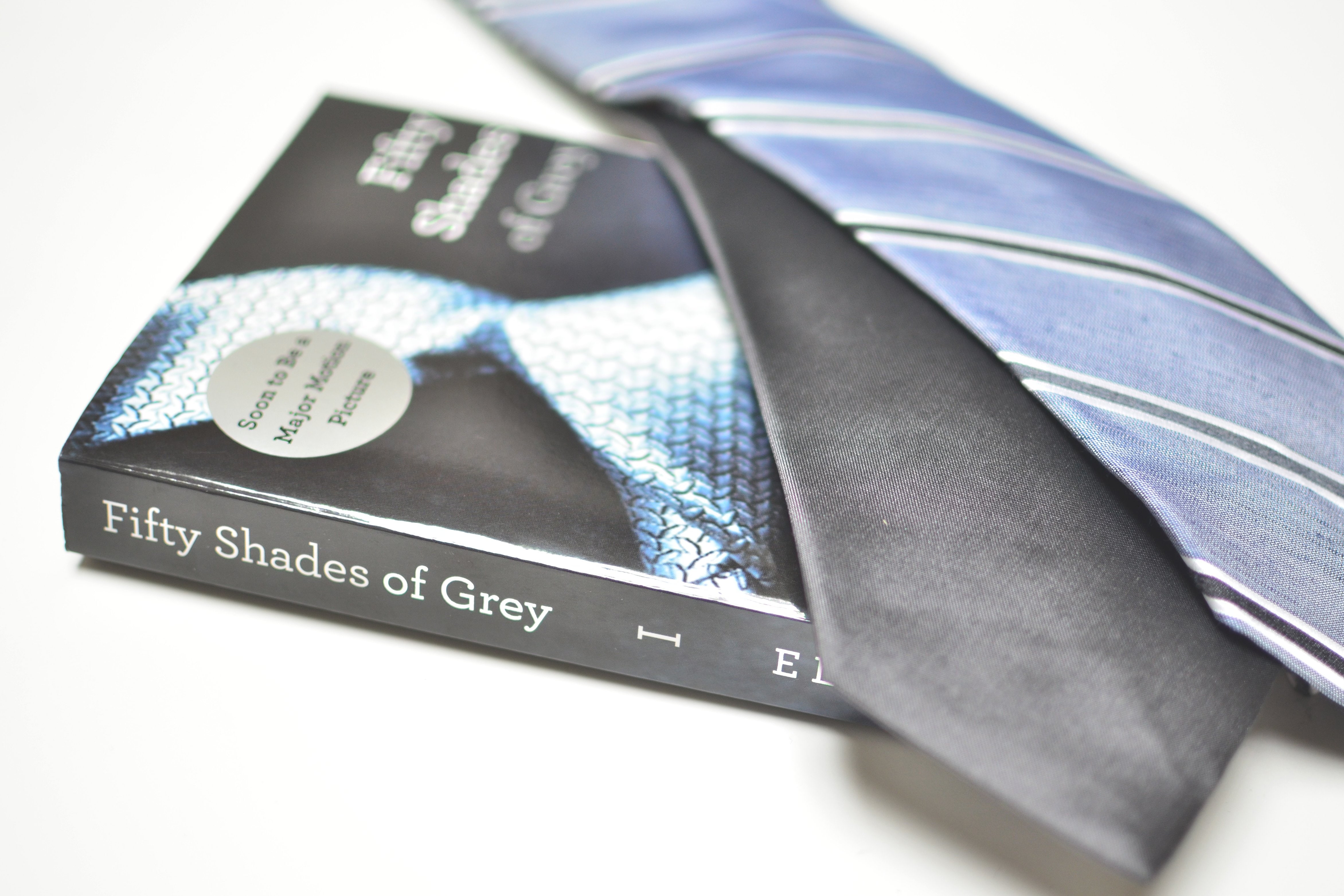 romance, grey, fifty, shades, drama, book, romantic, fiftyshadesgrey, 4K, HD Wallpaper