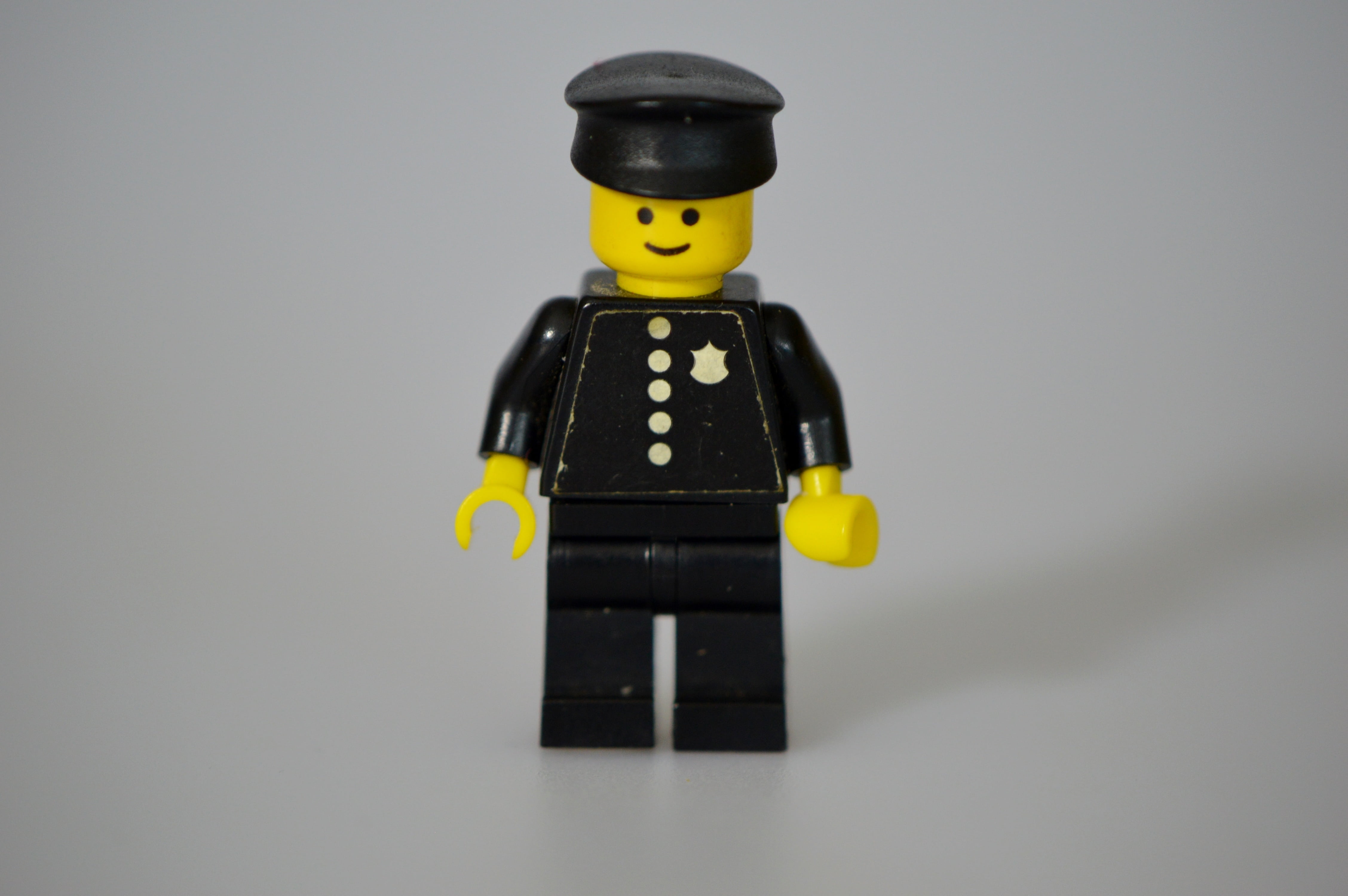 gray background, play, creativity, toy, white background, technology, gray, no people, small, police, lego, robot, anthropomorphic, representation, building blocks, HD Wallpaper