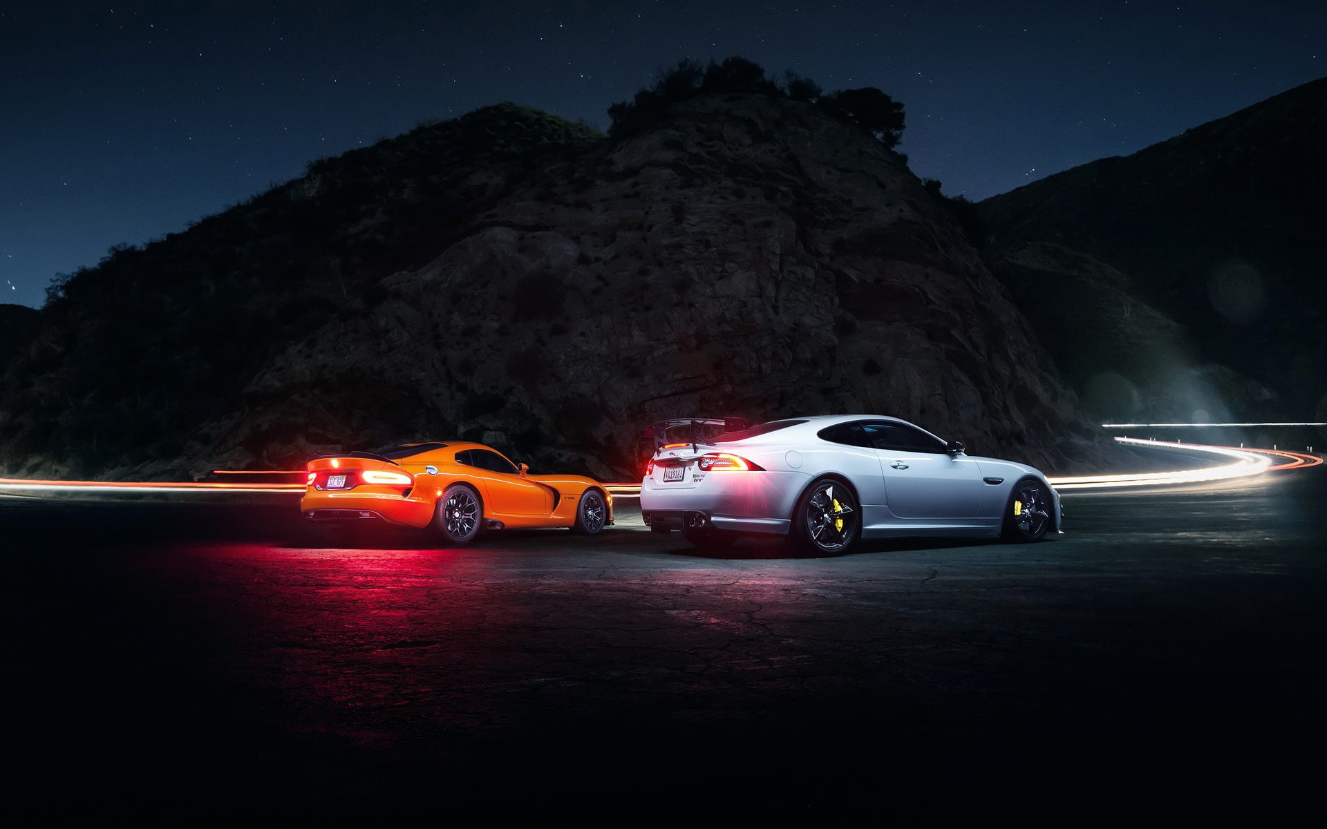 Light, Supercar, sports, xkr, Jaguar, Night, Viper, Road, Dodge, cars, 1080P, HD Wallpaper
