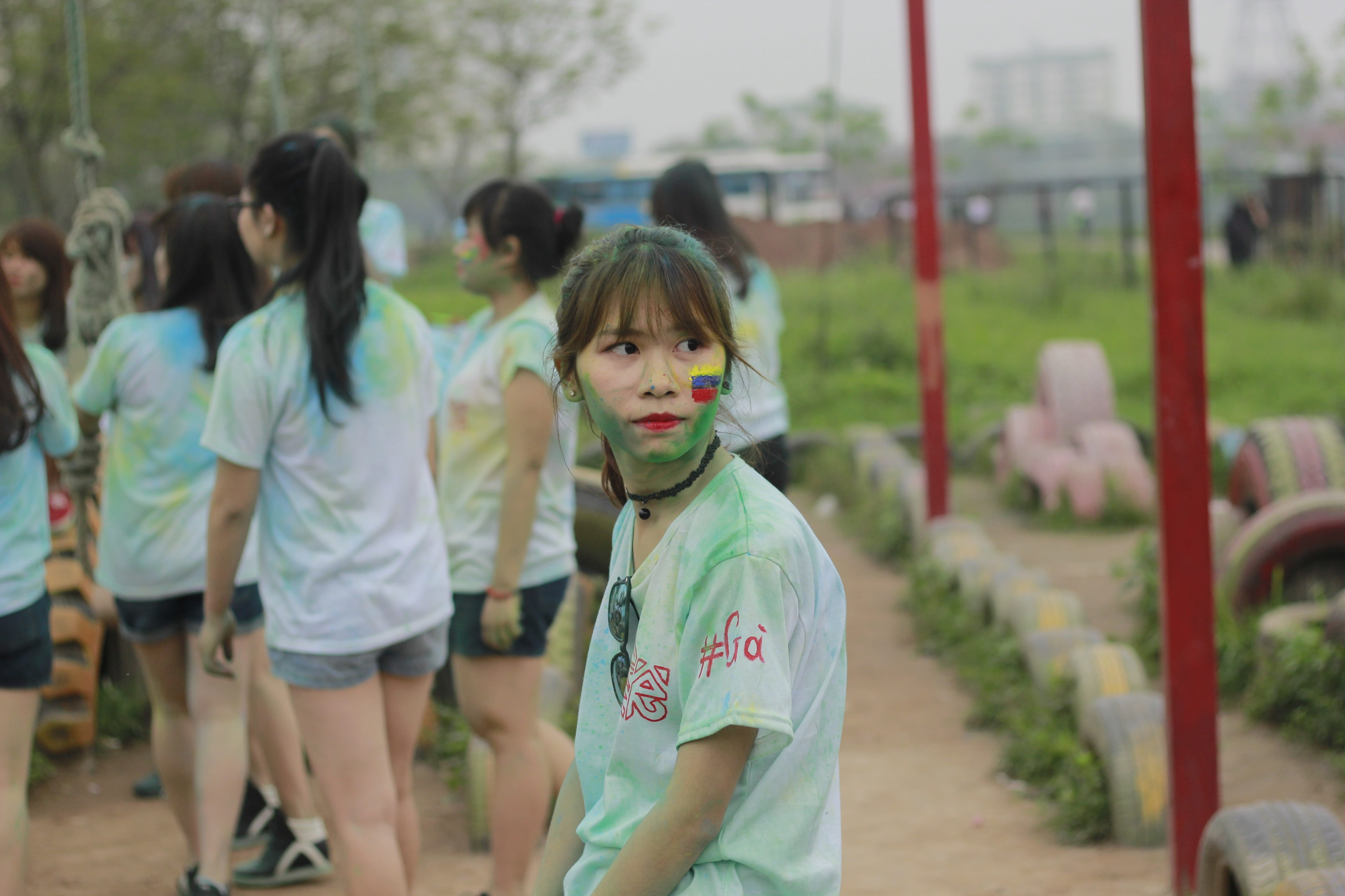 leisure activity, Students, humor, you, final year students, sunny, focus on foreground, childhood, outdoors, take a photo, hairstyle, men, child, huh, HD Wallpaper