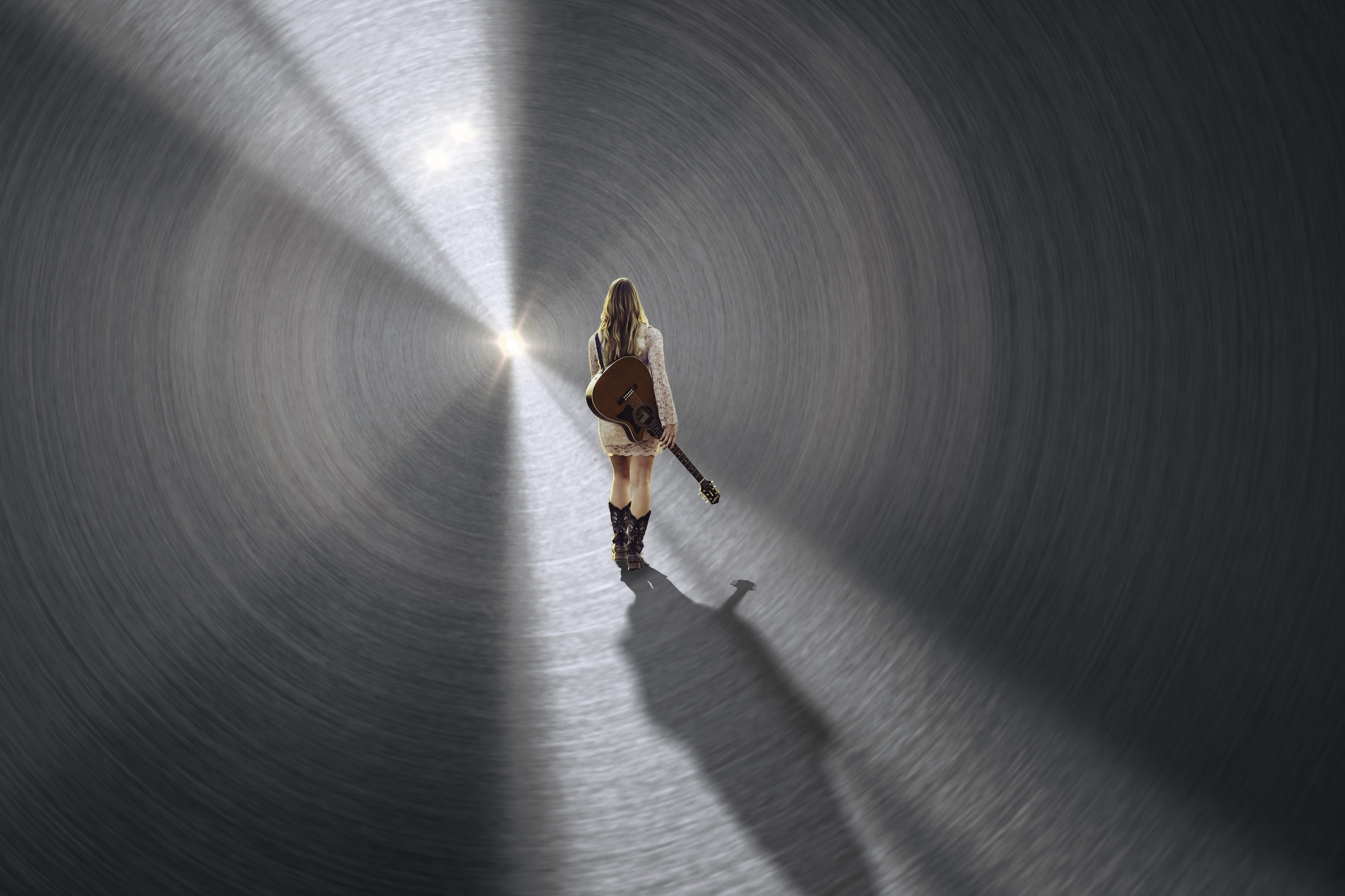 grey, full length, holding, away, pattern, metal, brown, walking, circle, adult, architecture, woman, motion, girl, zirkel, acoustic, teenager, ice, ice rink, HD Wallpaper