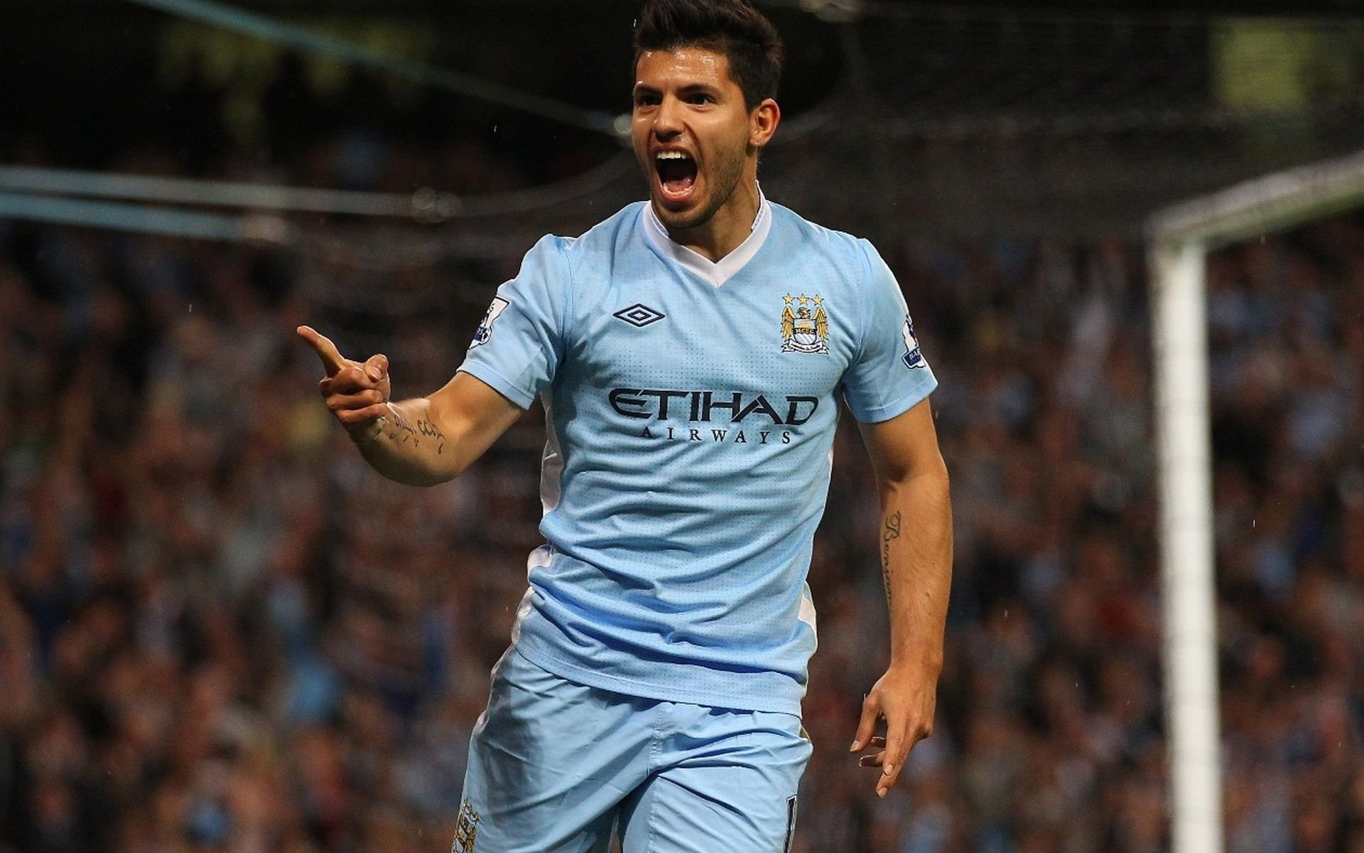 day, front view, Soccer, sportsman, emotion, happiness, mouth open, casual clothing, Manchester City F.C., outdoors, young men, portrait, lifestyles, men, HD Wallpaper