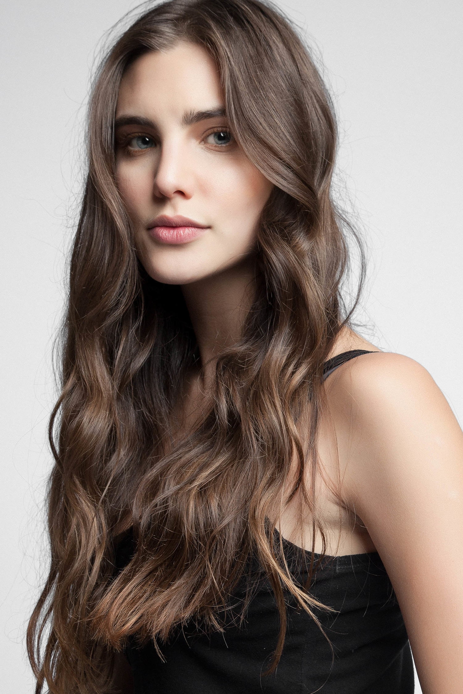 long hair, actress, Macarena Achaga, brunette, 1080P, women, blue eyes, Argentinian, Phone HD Wallpaper