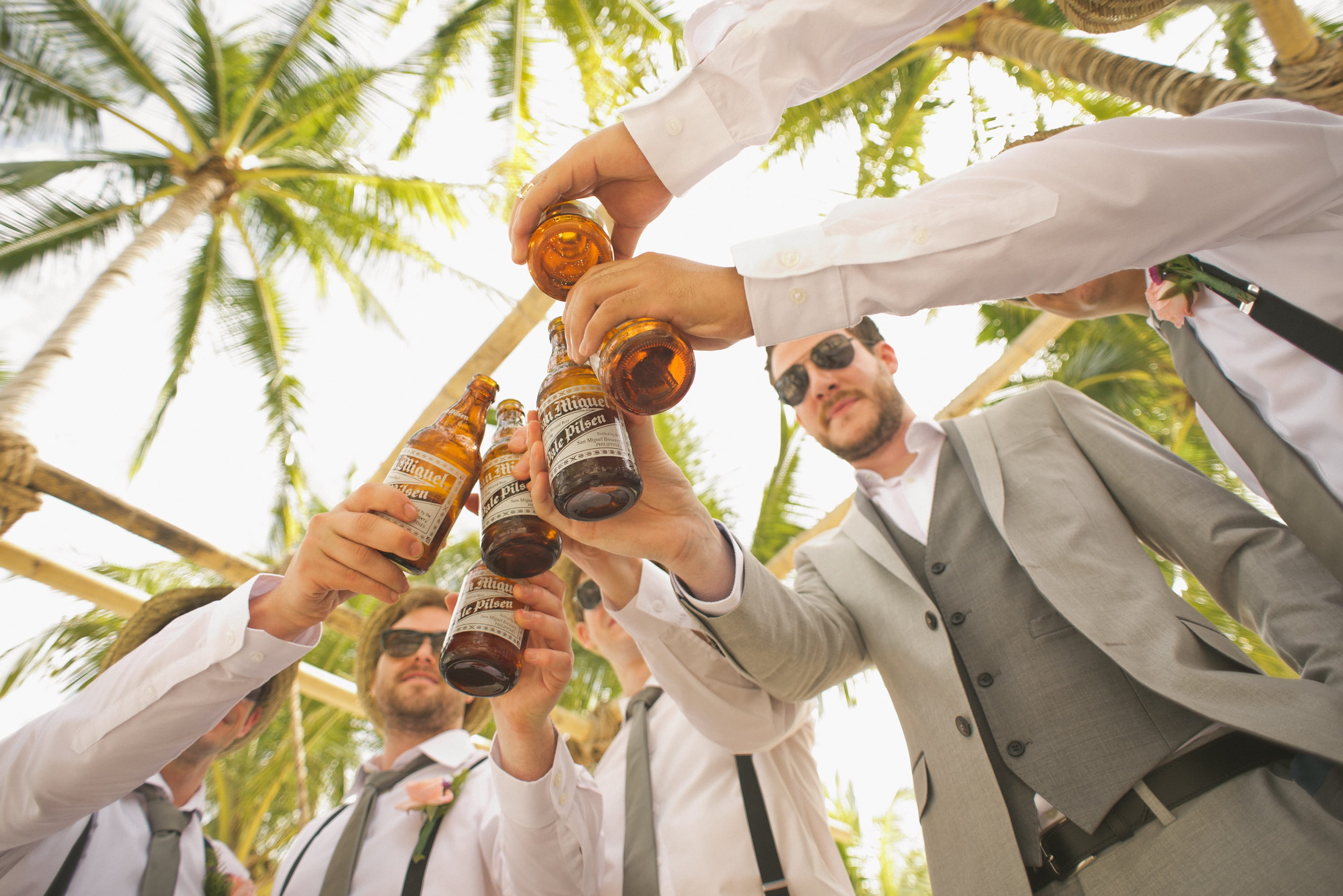 tree, males, happy, men, people, palm trees, attire, human limb, designer suit, mature men, human hand, alcoholic beverages, beer, group, formal coat, directly below, HD Wallpaper