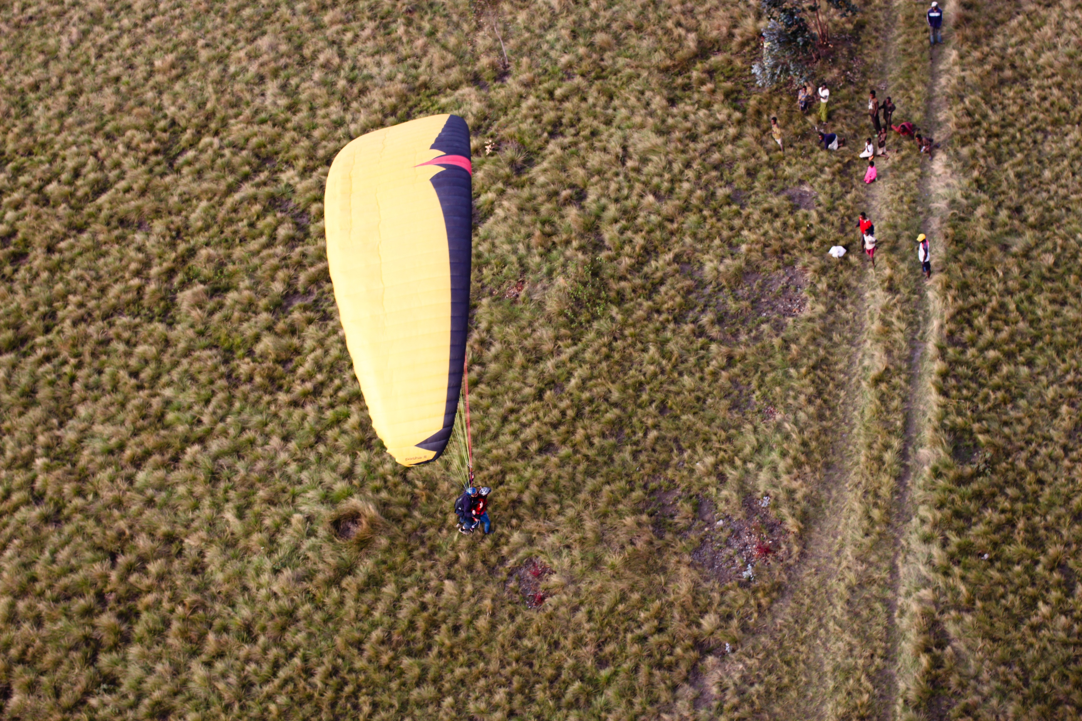 2K, earth, burundi, leisure activity, adventure, unrecognizable person, environment, wind, paragliding, one person, flying, land, two-seater, mid-air, HD Wallpaper
