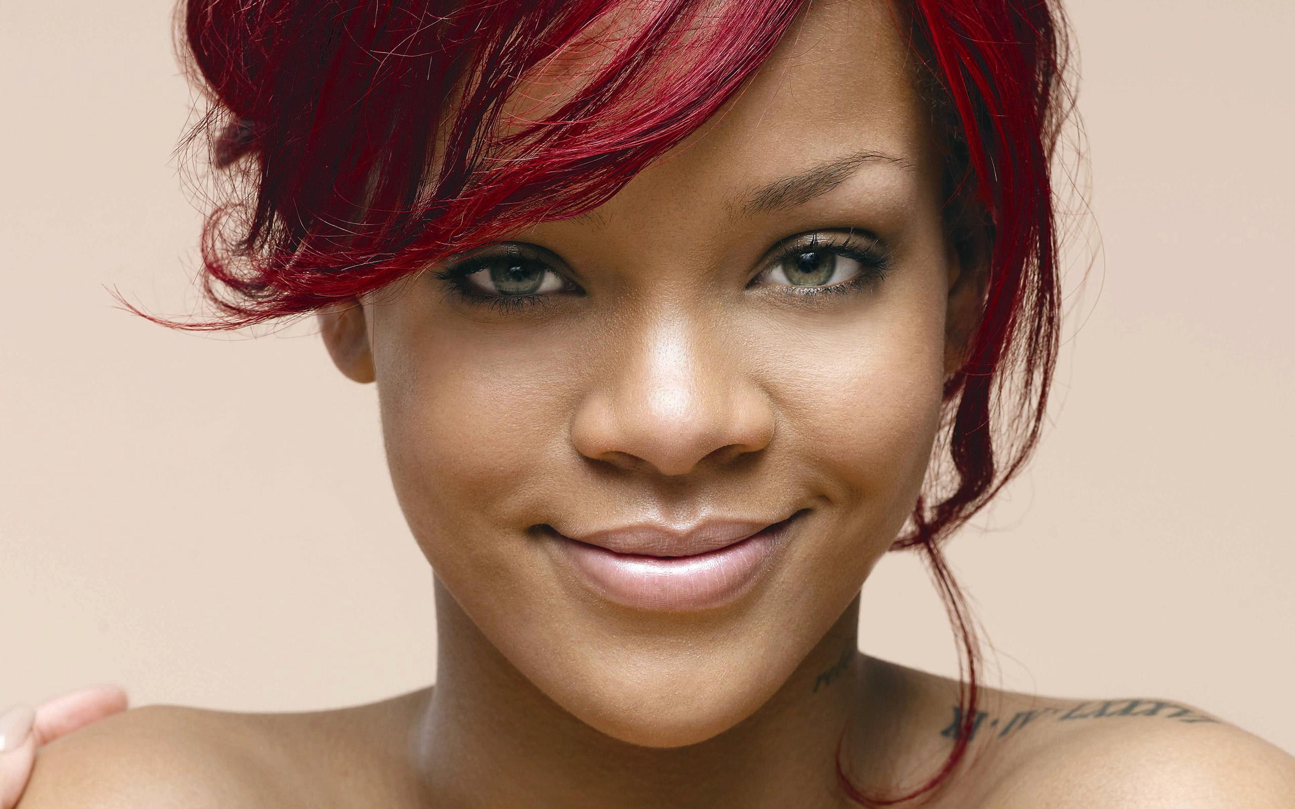 brunette, 2K, face,  smile, smile, rihanna, tattoo, HD Wallpaper