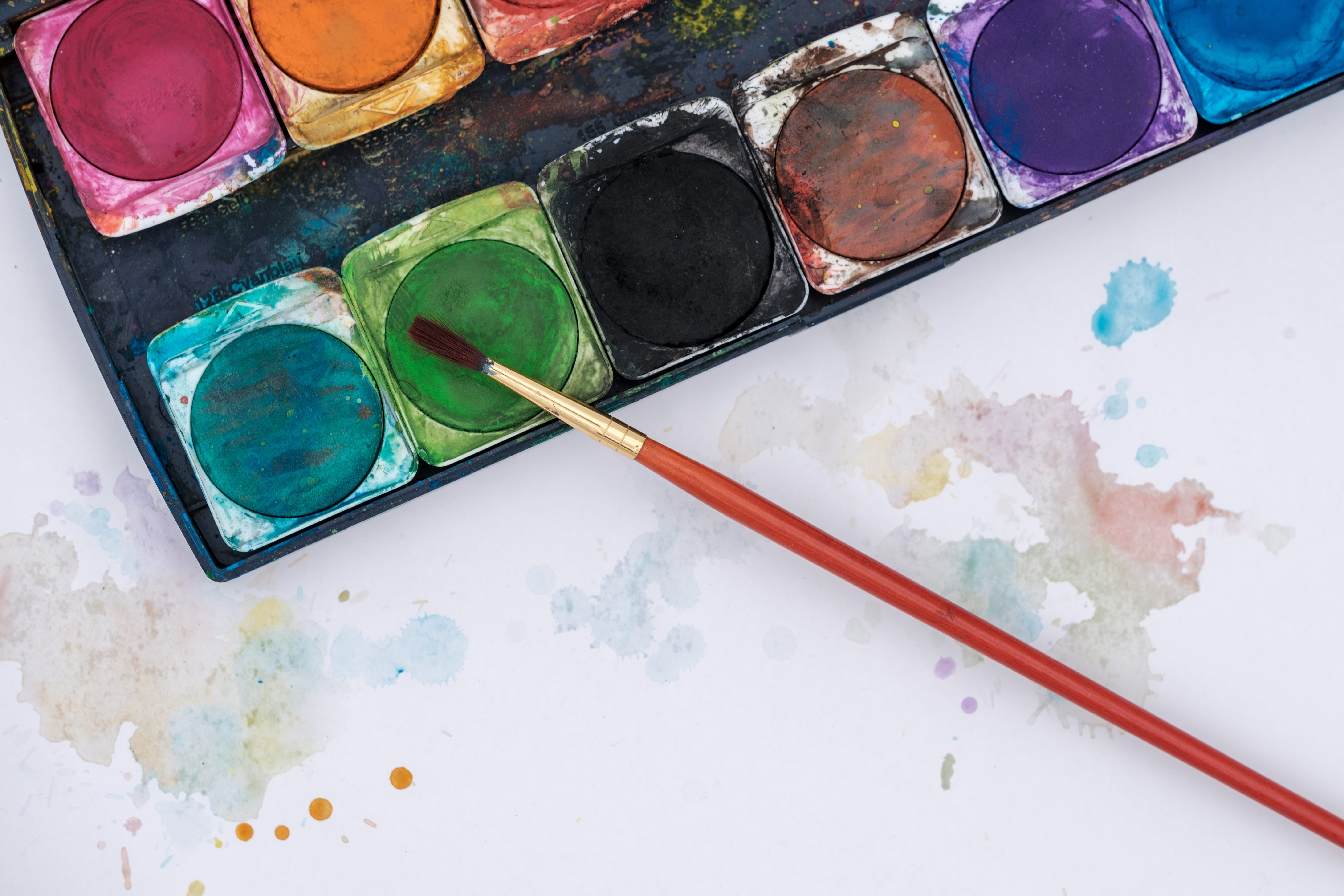 creativity, directly above, children, oil paint, no people, paintbrush, art and craft equipment, close-up, watercolour, multi colored, color, art, school, HD Wallpaper