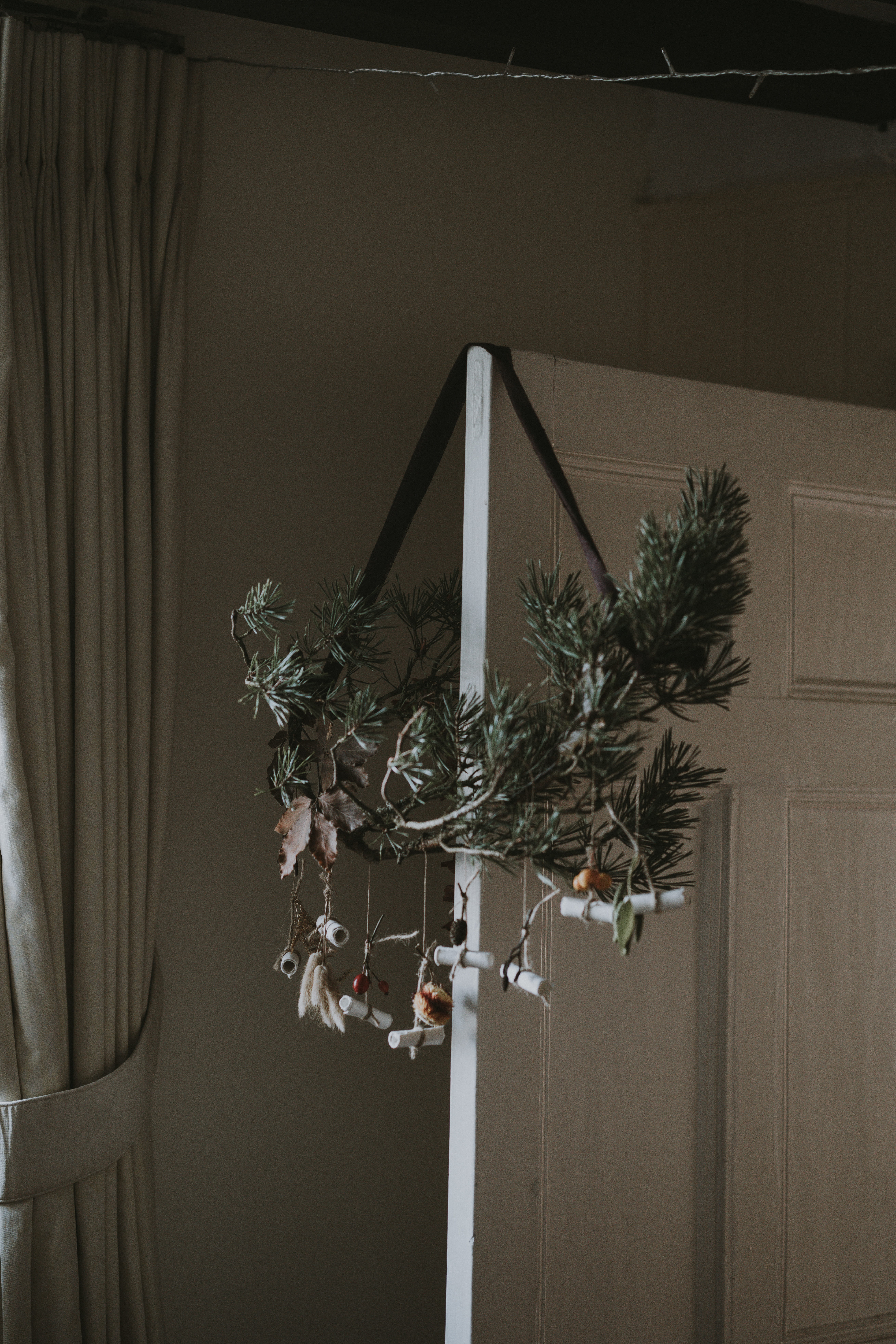 christmas decoration, plant, arbor, home interior, indoors, decoration, tree, no people, domestic room, illuminated, rolled, architecture, nature, night, Phone HD Wallpaper