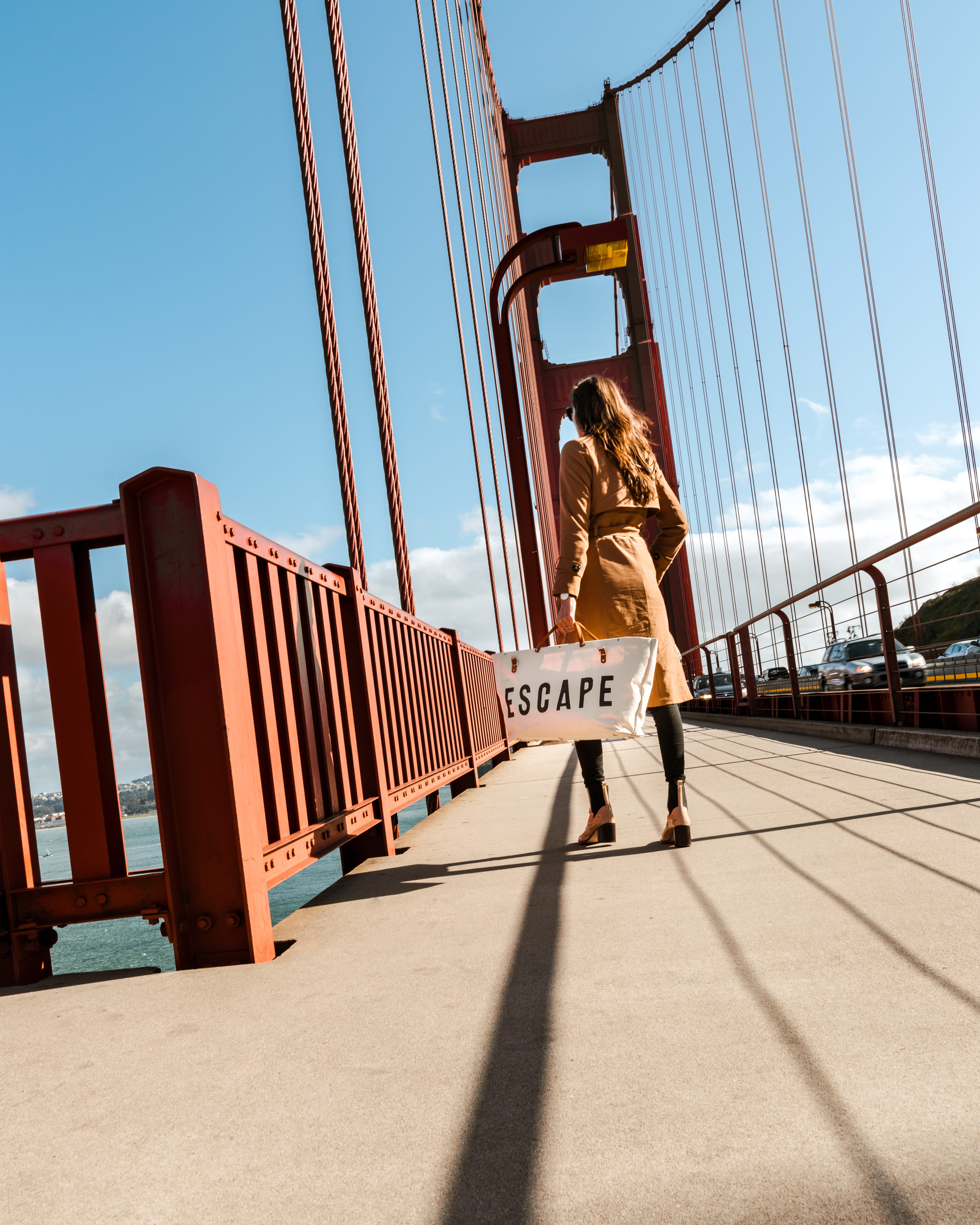 golden gate bridge, lifestyle, childhood, girl, day, full length, unitedstates, clear sky, leisure activity, bay area, outdoors, built structure, bag, bridge - man made structure, Phone HD Wallpaper