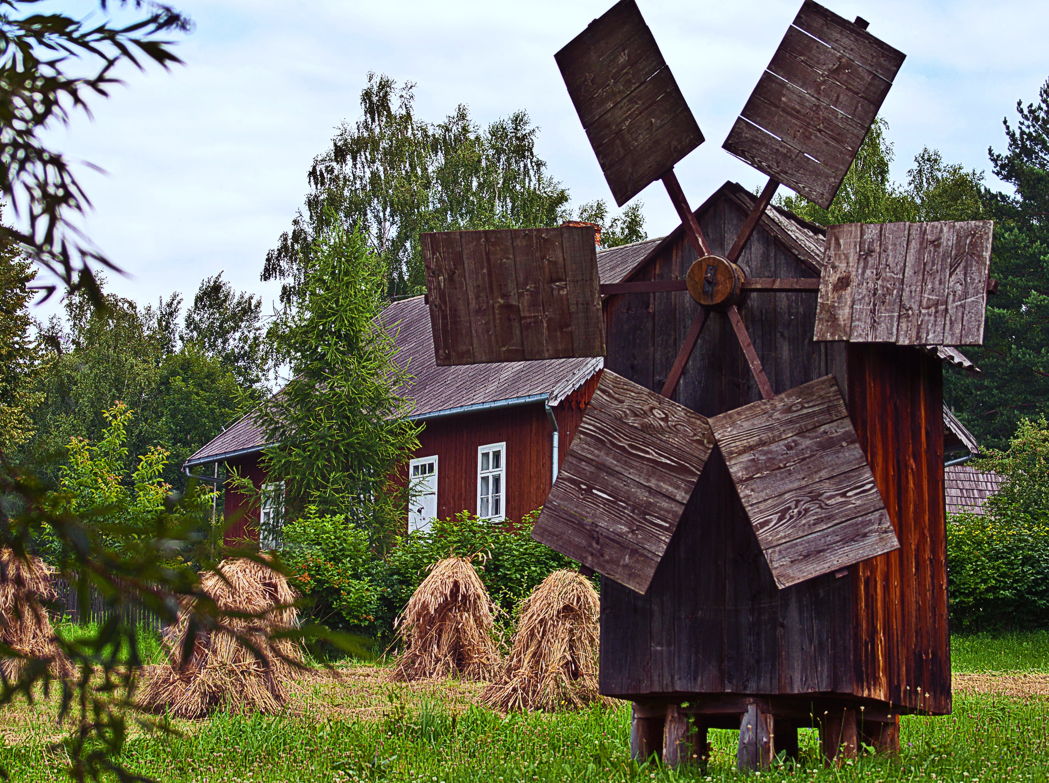 day, stacks, milling grain, house, barn, old, sky, wings, poland village, grinding, building, rustic, grass, sheaves, agriculture, built structure, windmill, HD Wallpaper