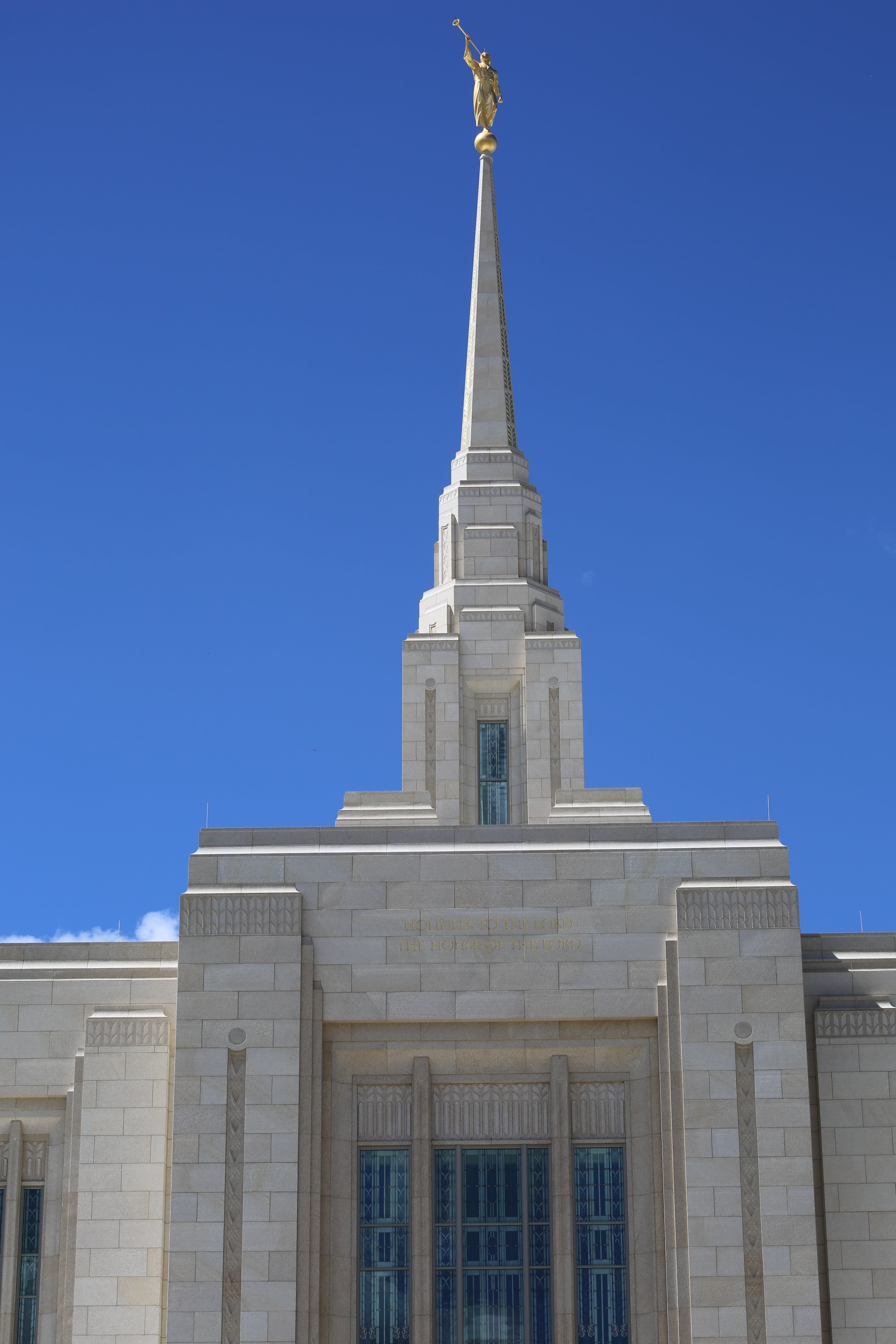 latter day saint, architectural column, cult, spire, mormon, tall - high, hinkley, outdoors, built structure, sky, ominous, lds, marriage, spiritual, church, Phone HD Wallpaper