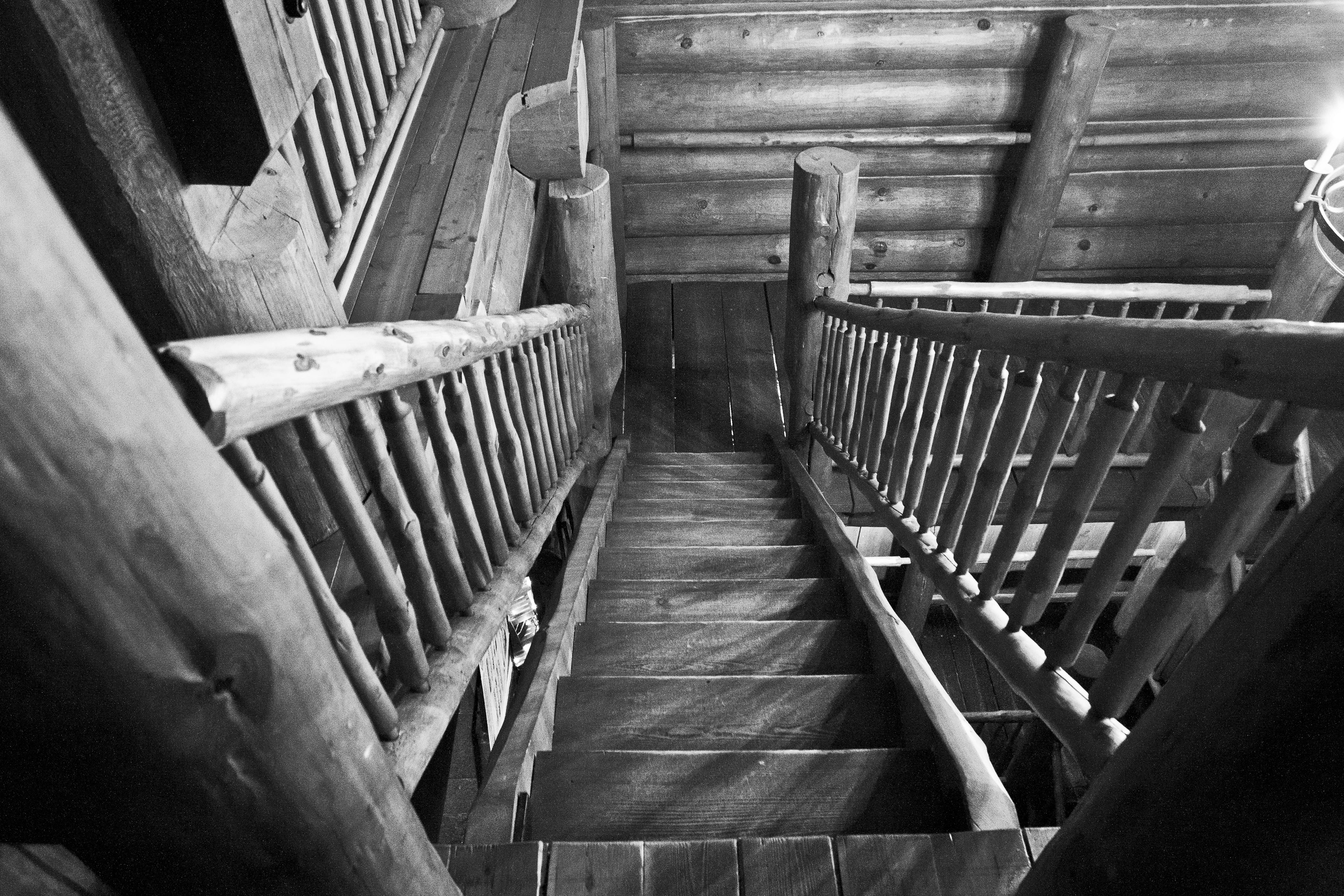 absence, direction, built structure, house, day, connection, staircase, the way forward, downstairs, wood - material, railing, abandoned, steps and staircases, HD Wallpaper