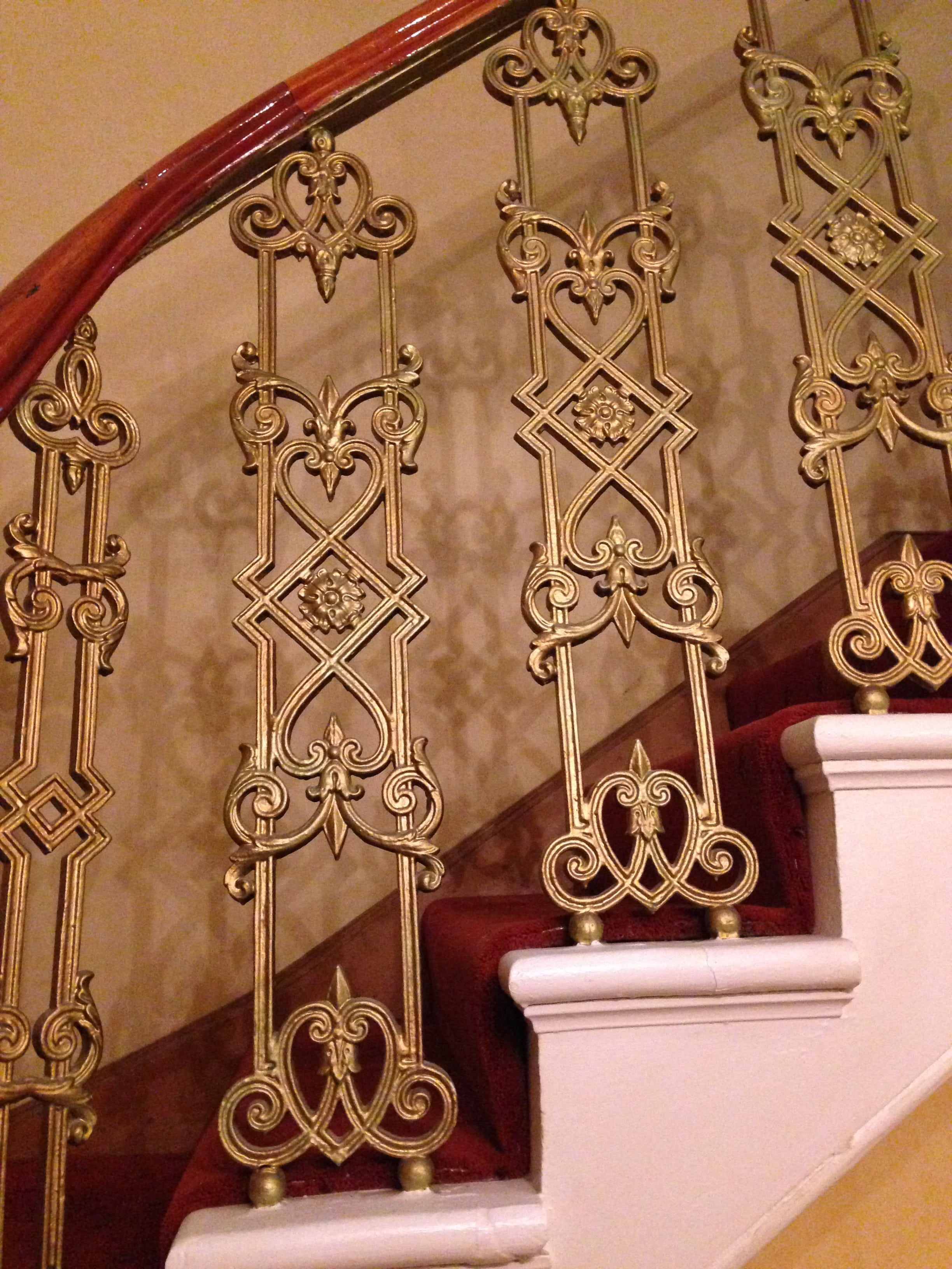 building, antique, art and craft, arts culture and entertainment, history, indoors, stairs, 2K, railing, day, no people, gold colored, craft, built structure, Phone HD Wallpaper