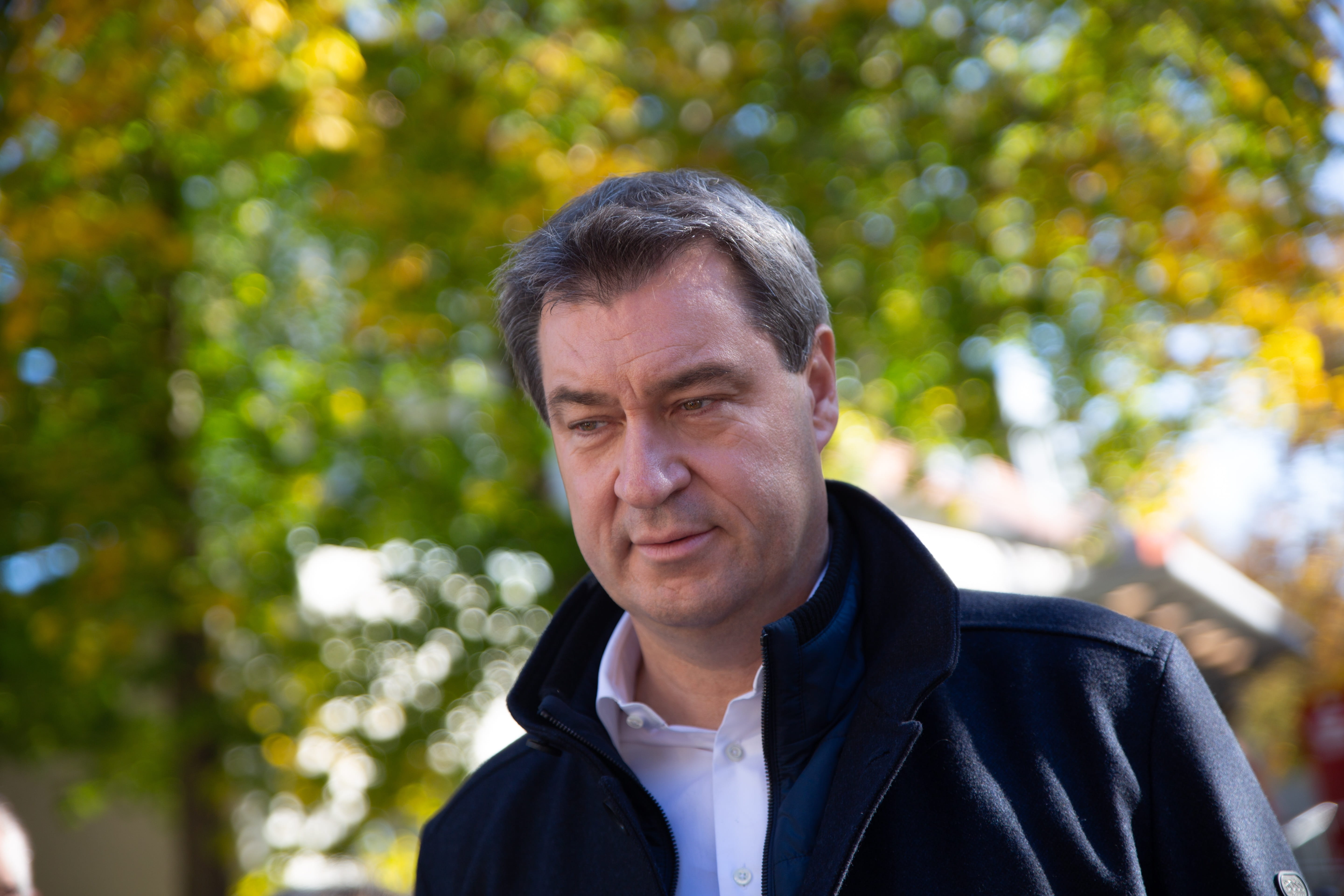 portrait, adult, one person, day, party, looking at camera, real people, males, söder, state election, headshot, bavaria, demokratie, lifestyles, politician, HD Wallpaper