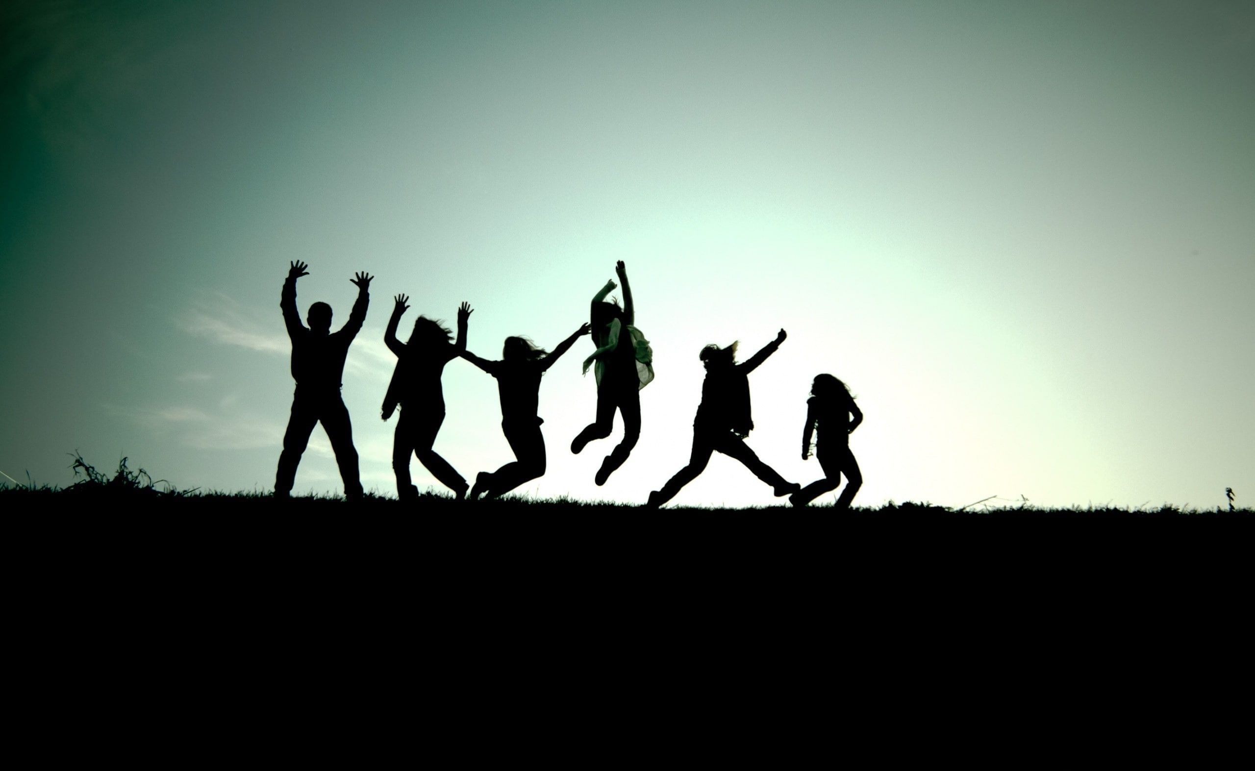 clear sky, jump, group of people, person, real people, People, friendship, sky, motion, human arm, medium group of people, lifestyles, Aero, adult, Creative, HD Wallpaper