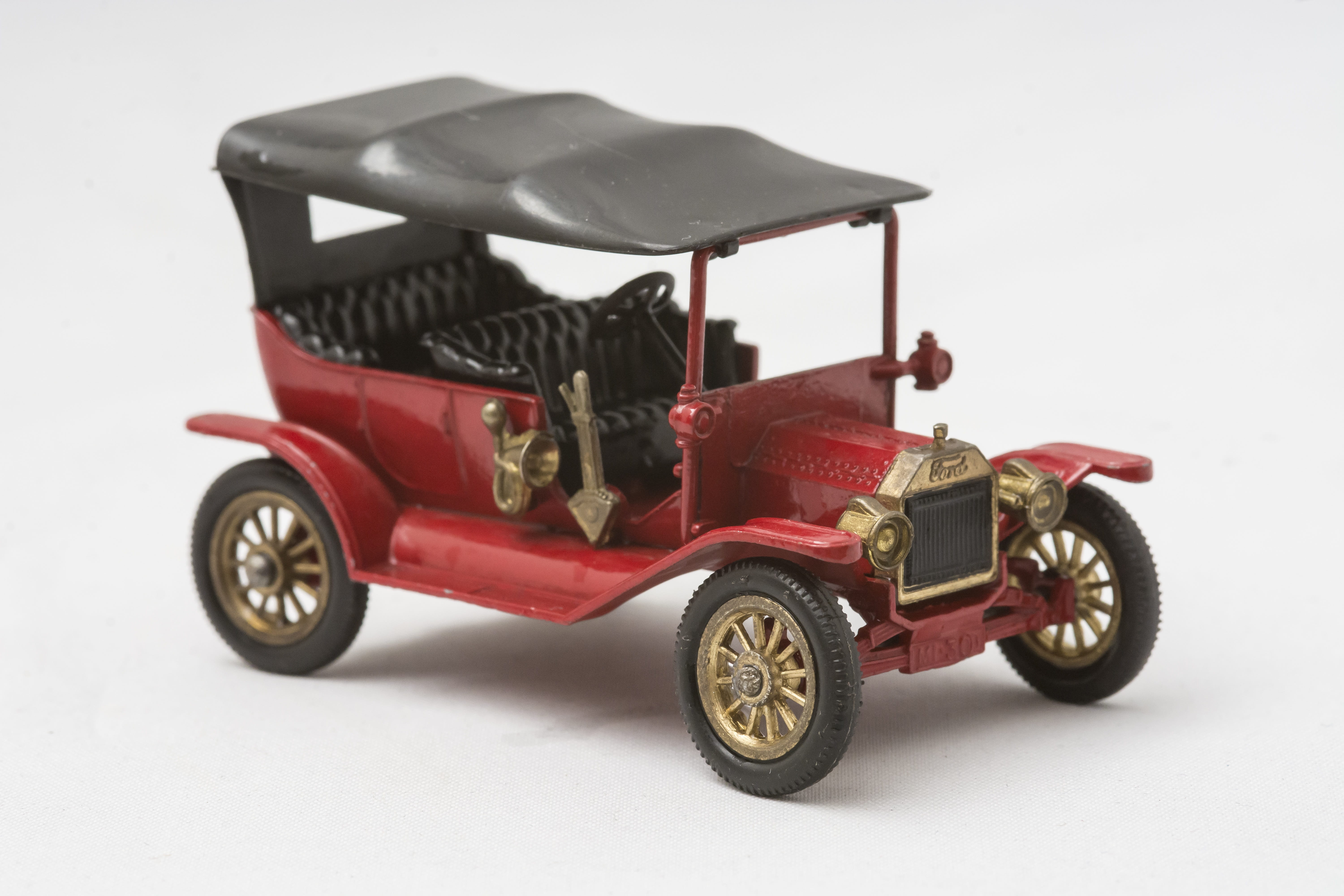 auto, retro, retro styled, matchbox, no people, past, ford t model, nostalgia, toy car, white background, red, found in the cellar, land vehicle, transportation, HD Wallpaper