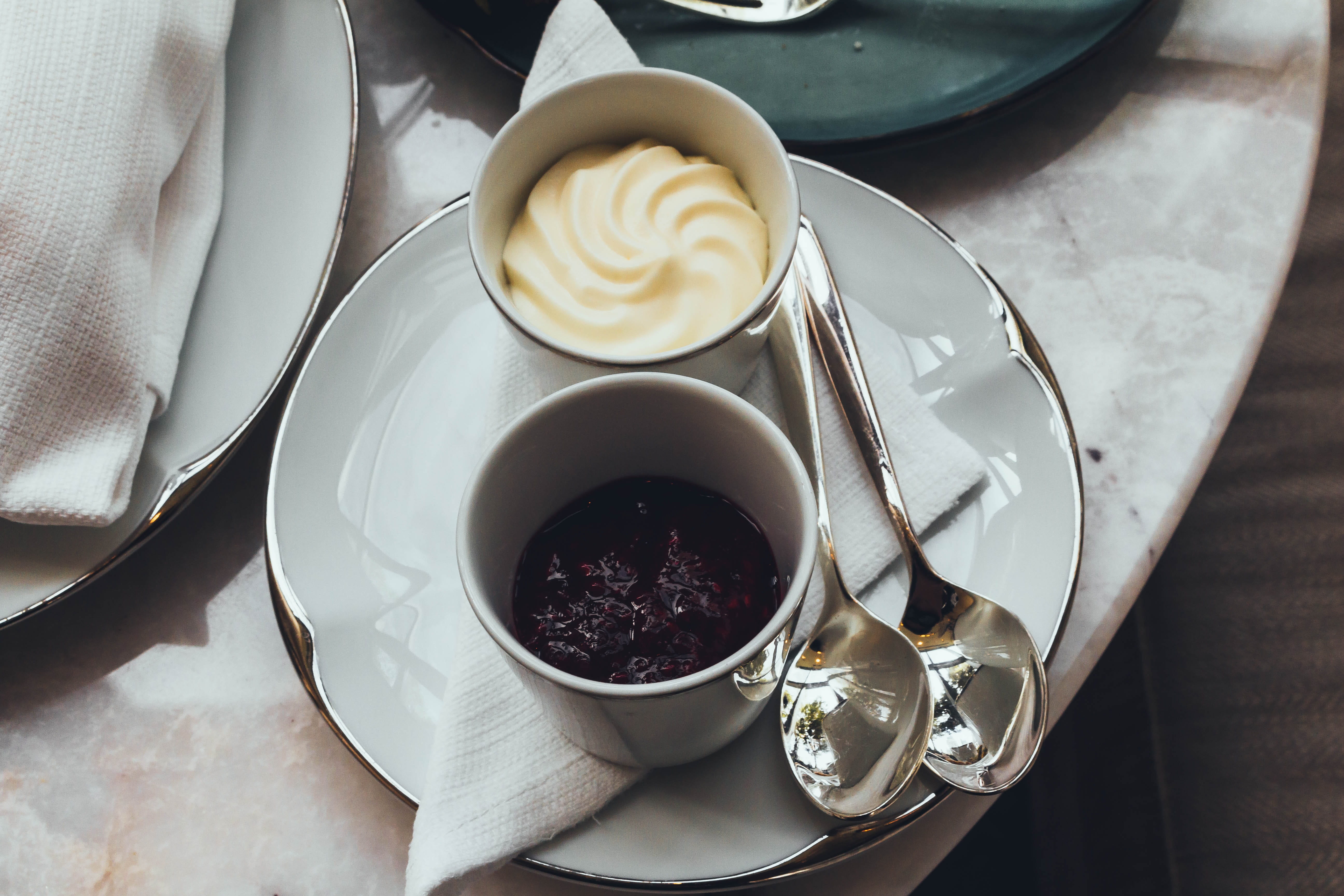high angle view, mug, drink, freshness, 5K, table, hot drink, eating utensil, coffe, t room park hyatt bangkok, kitchen utensil, spoon, still life, no people, HD Wallpaper