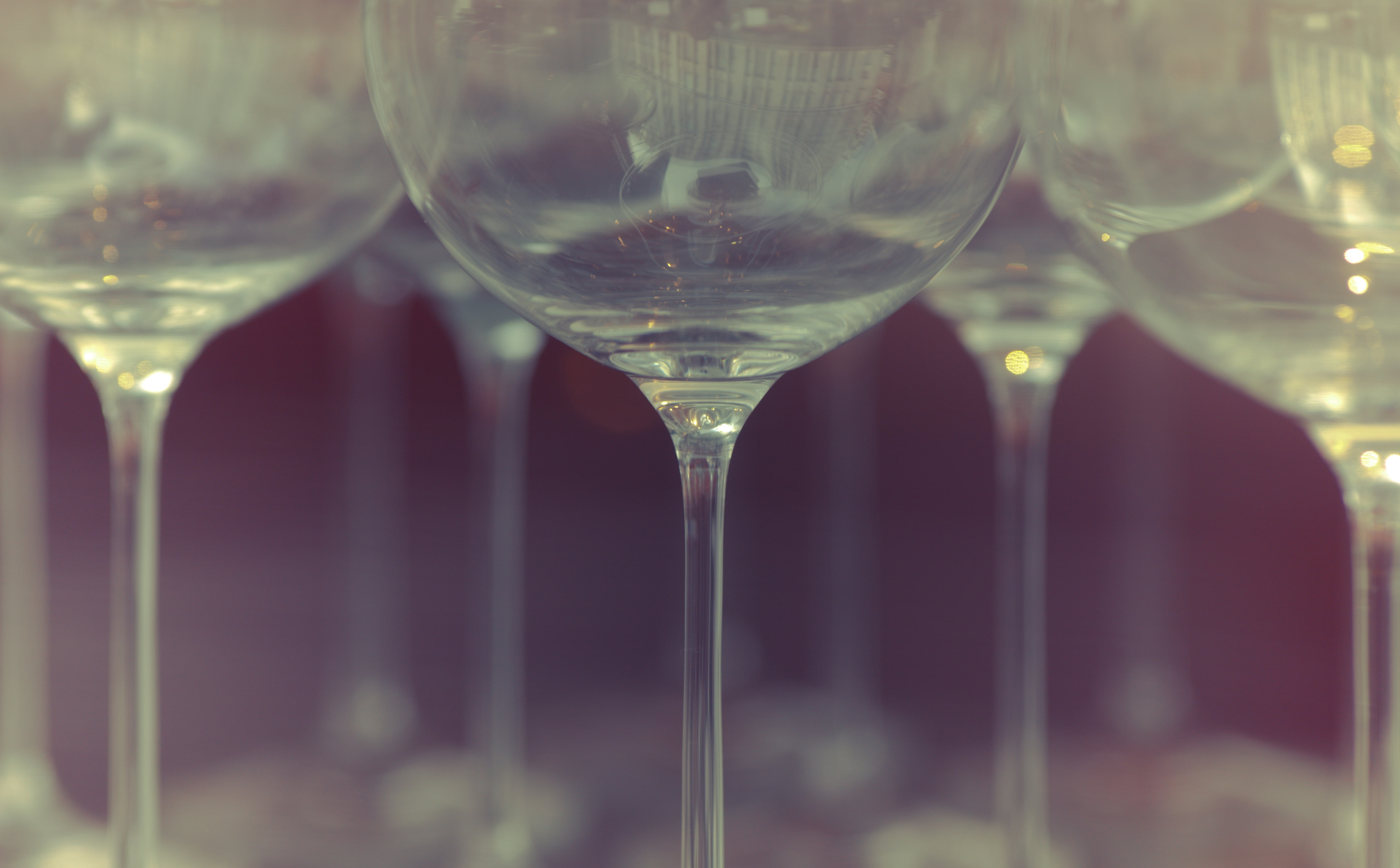 Wine, clear, glass - material, long, stem, wineglass, household equipment, lot, united states, freshness, still, refreshment, Glasses, close-up, food and drink, HD Wallpaper