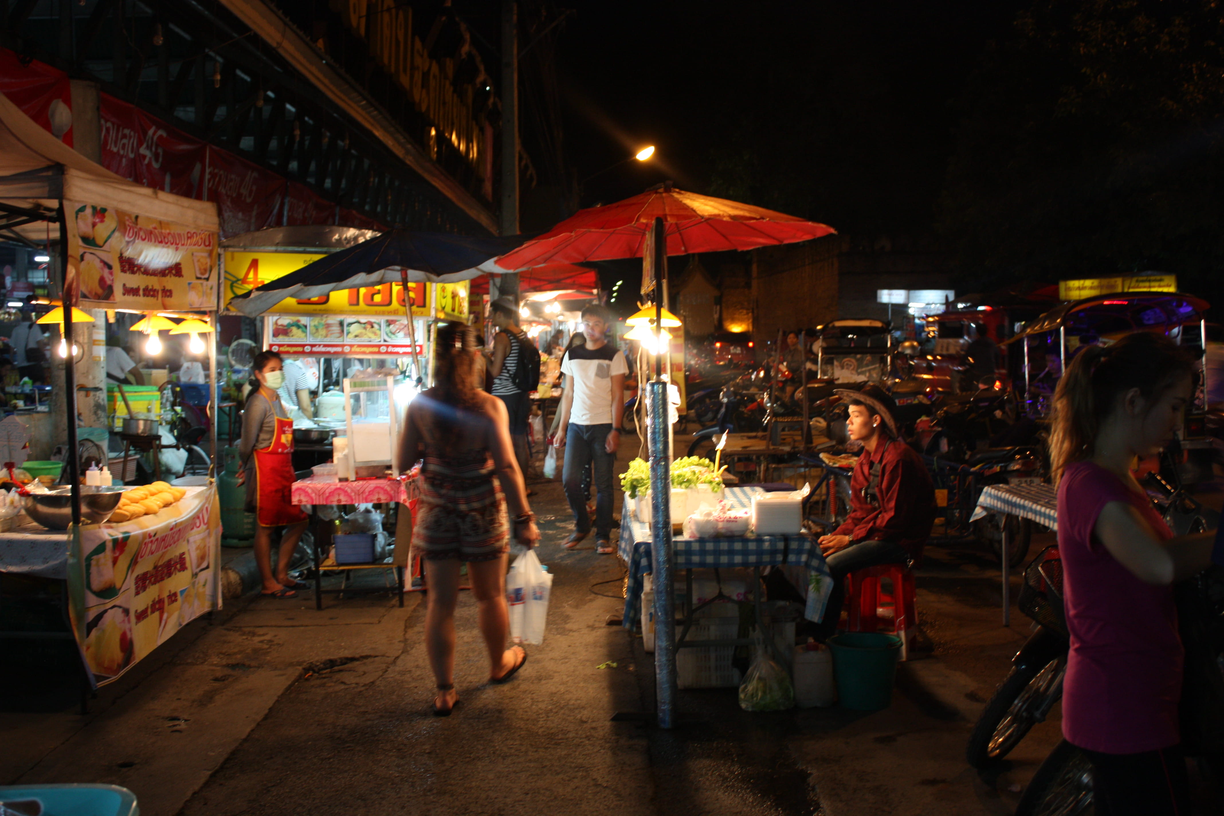 market, real people, building exterior, asia, food, chiang mai, thailand, buying, street, concession stand, food and drink, adult, retail, night, 4K, city, HD Wallpaper