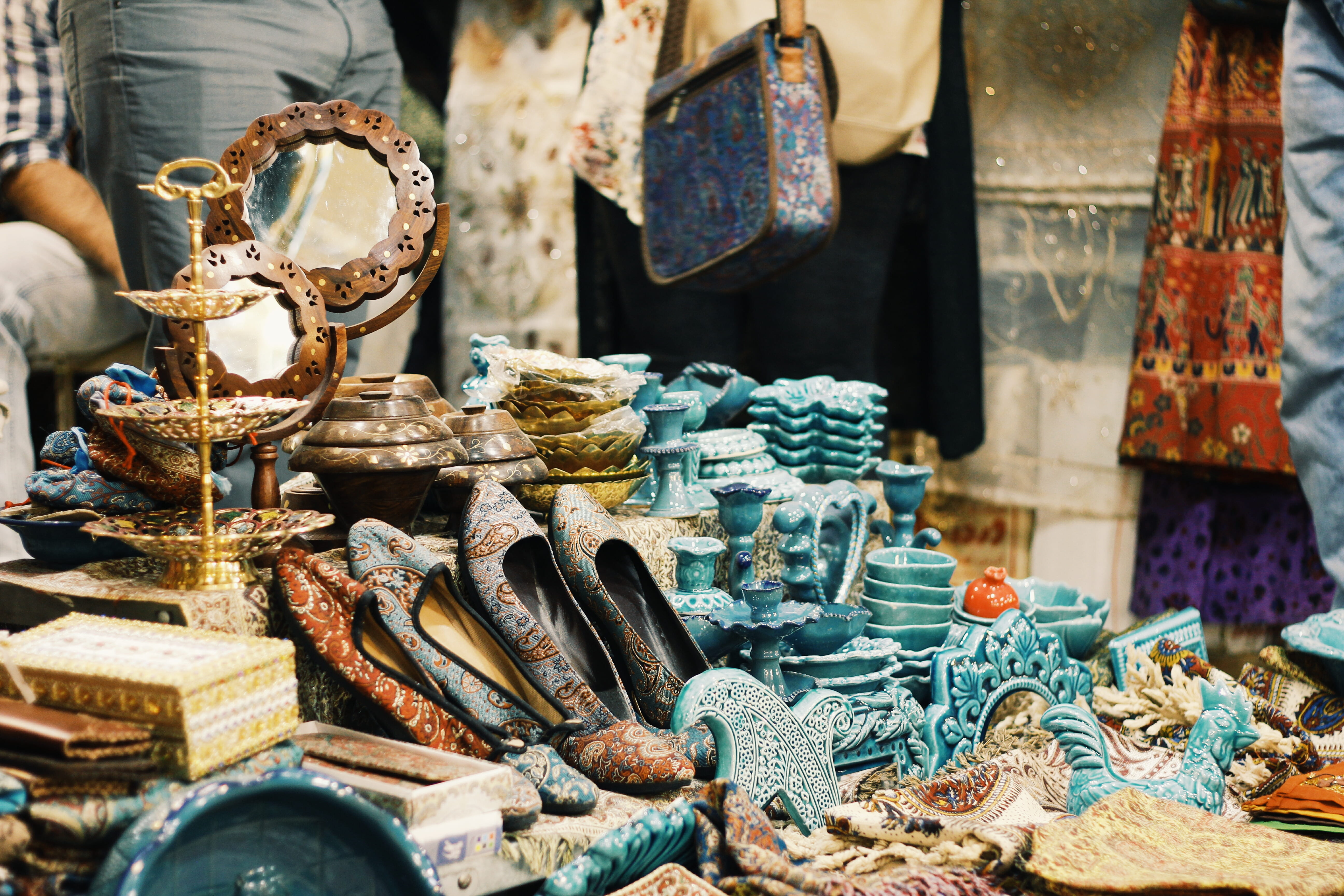 small business, antique, business, assorted, copper, ceramic, shopping, focus on foreground, consumerism, shoe, market, large group of objects, selective focus, HD Wallpaper