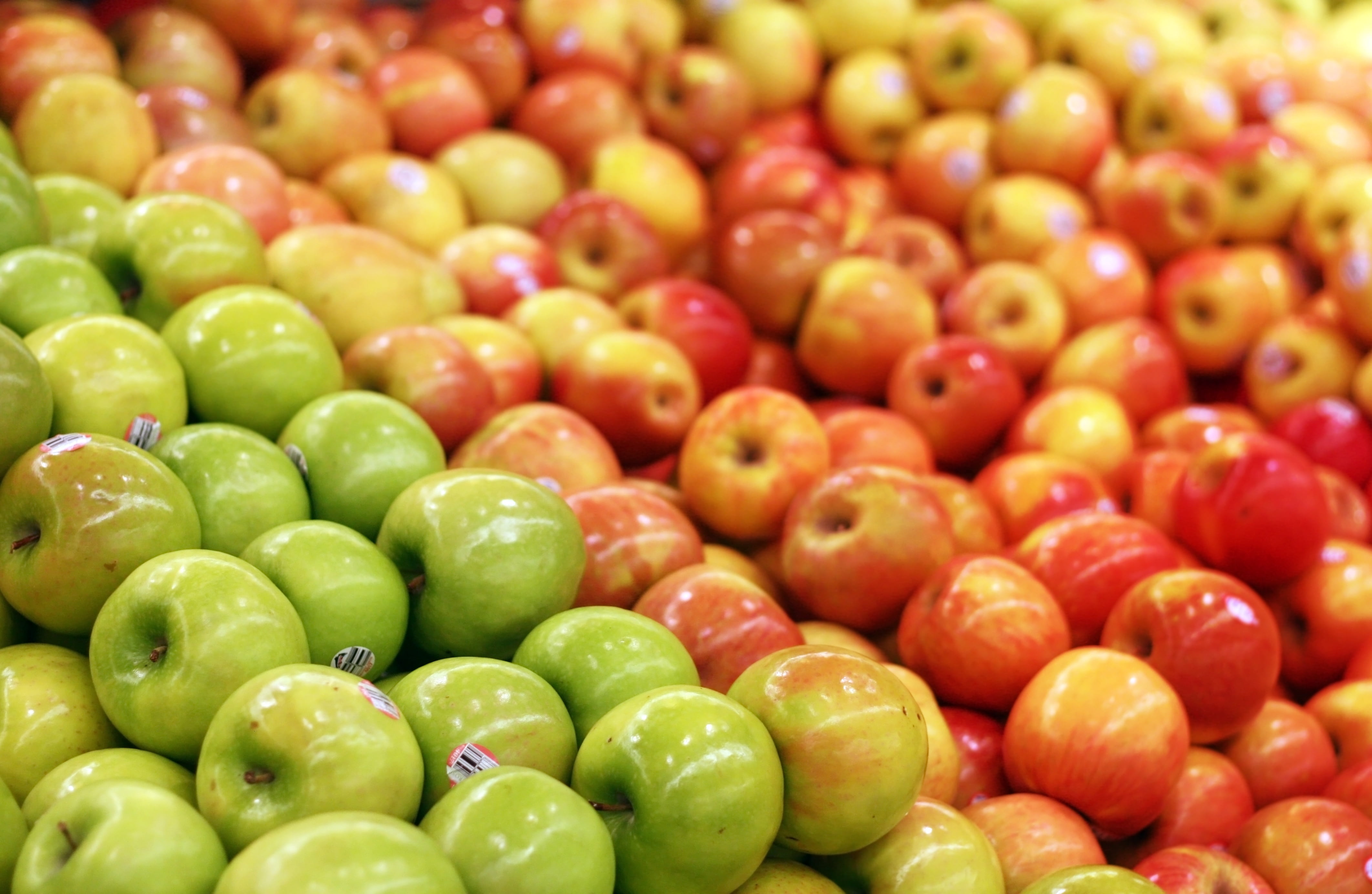 grocery, super, large group of objects, close-up, wellbeing, freshness, food, healthy, organic, retail, full frame, fruit, no people, red, ripe, market, HD Wallpaper