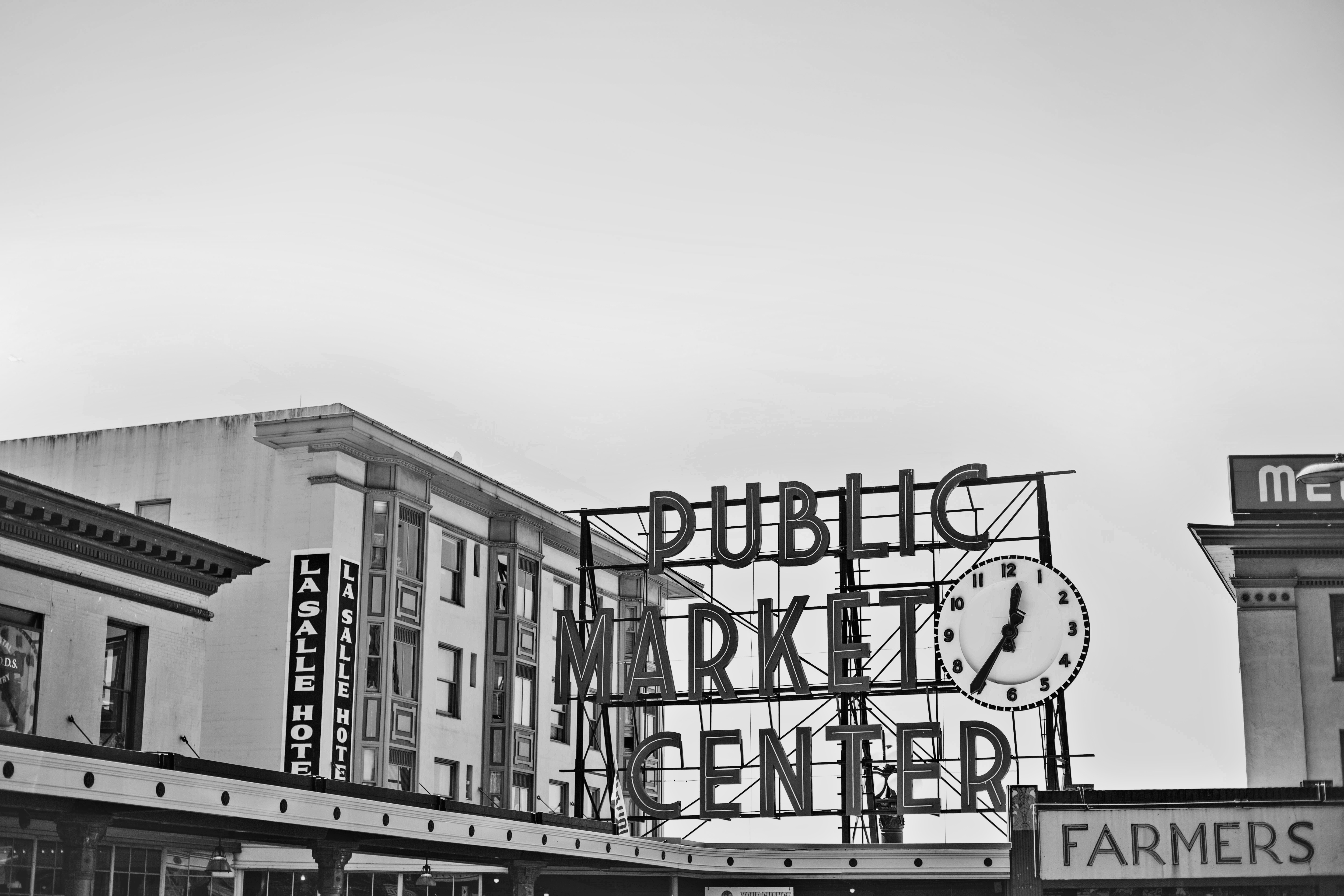 pike, seattle, nature, residential district, crowds, landscape, no people, photo, clock, western script, elliot, architecture, clear sky, pikes peak, restaurants, HD Wallpaper