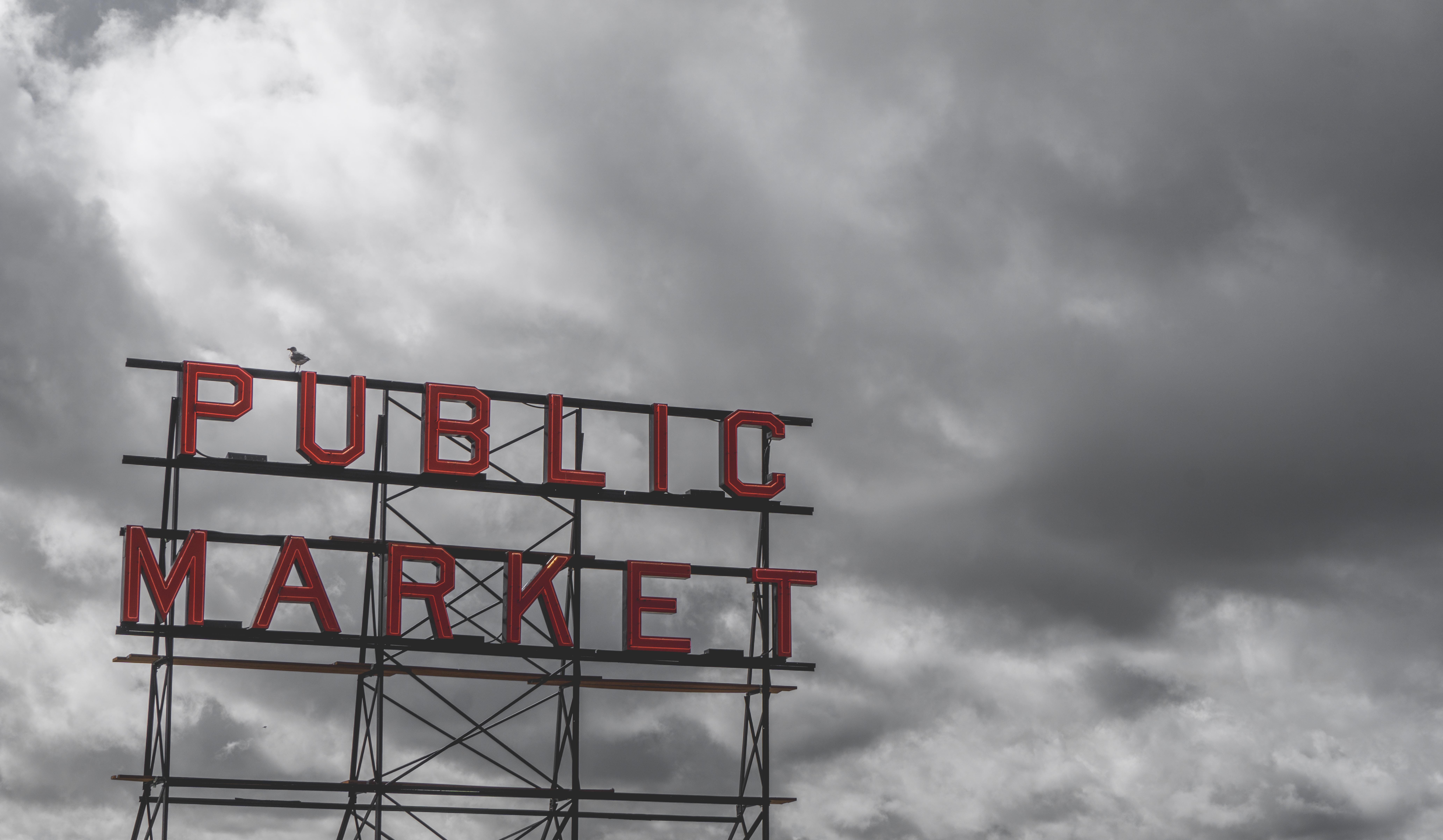 text, architecture, no people, low angle view, overcast, outdoors, western script, cloud - sky, seattle, nature, 8K, storm cloud, red, storm, sky, built structure, HD Wallpaper