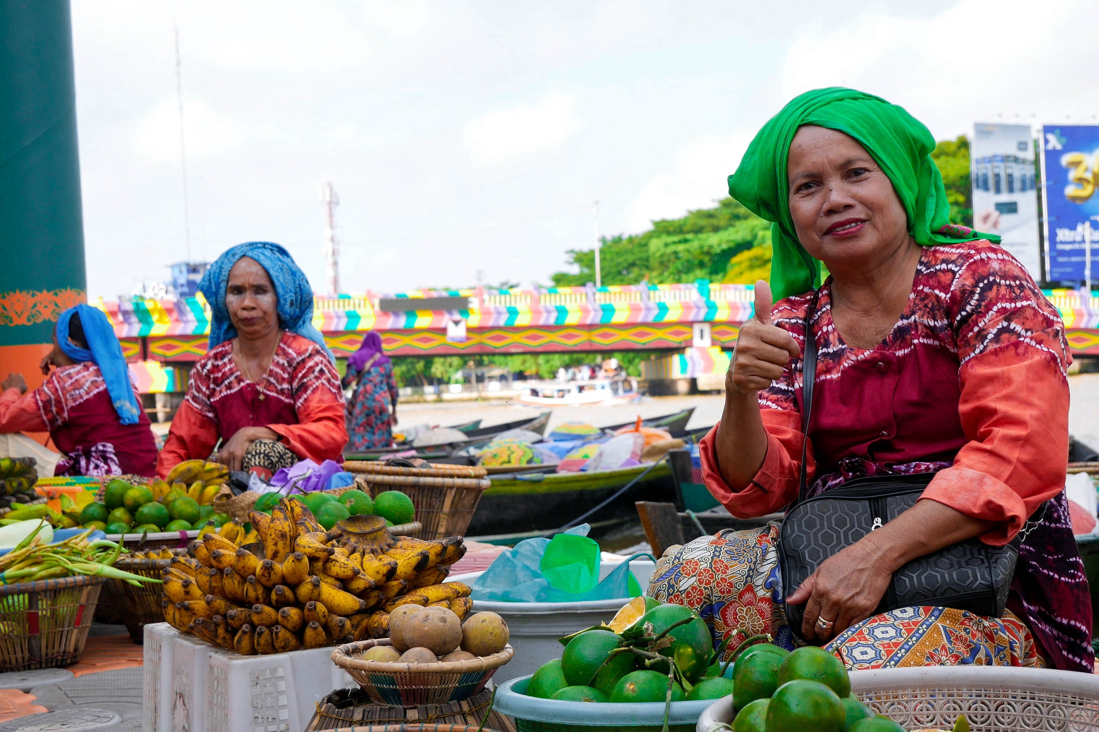 2K, healthy eating, females, market, fruit, women, senior adult, banjarmasin city, selling, adult, small business, food and drink, retail, happiness, consumerism, HD Wallpaper