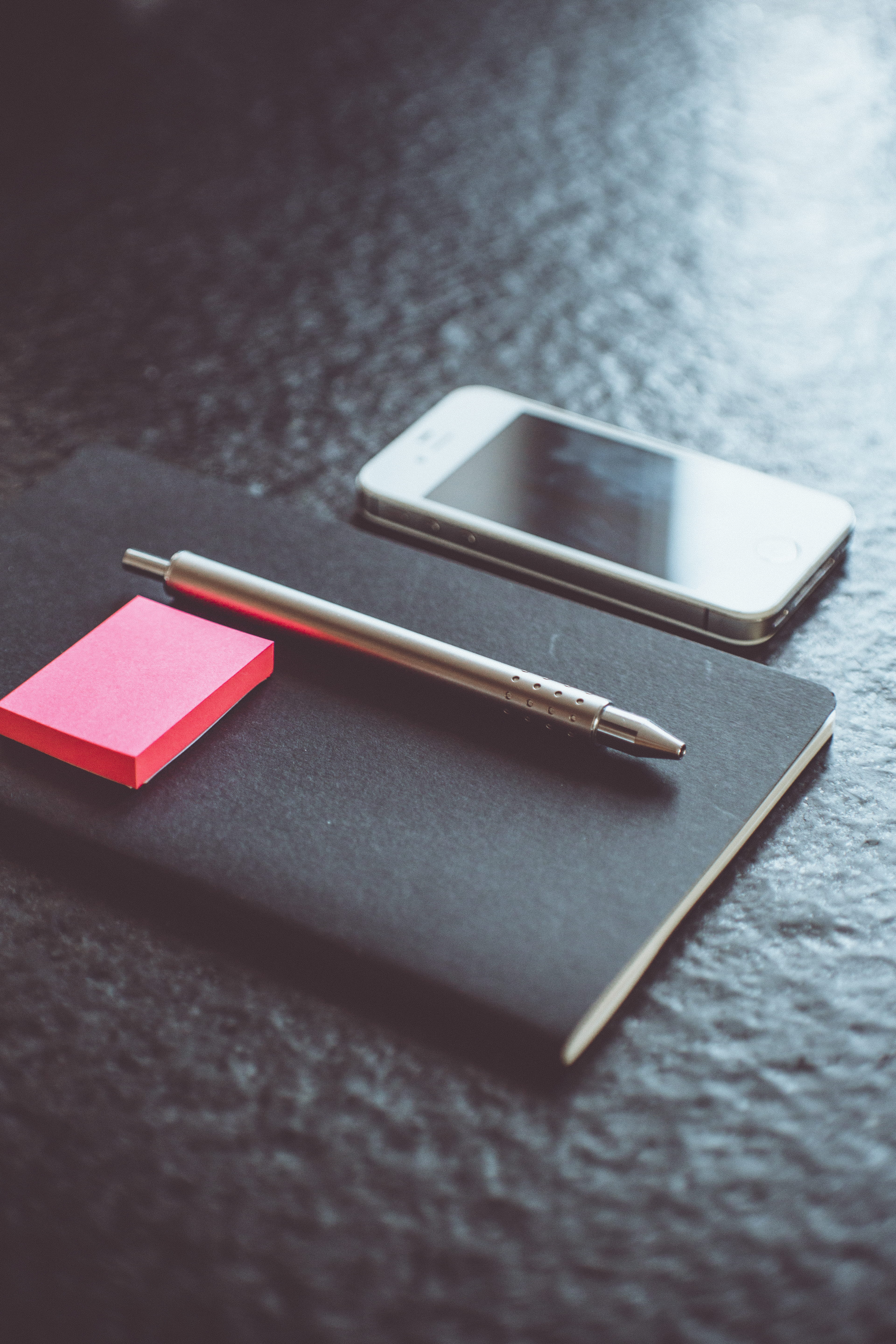 backup, close-up, selective focus, connect, co-working, business, geometric shape, creative, lance, focus on foreground, hipster, still life, pattern, desk, Phone HD Wallpaper