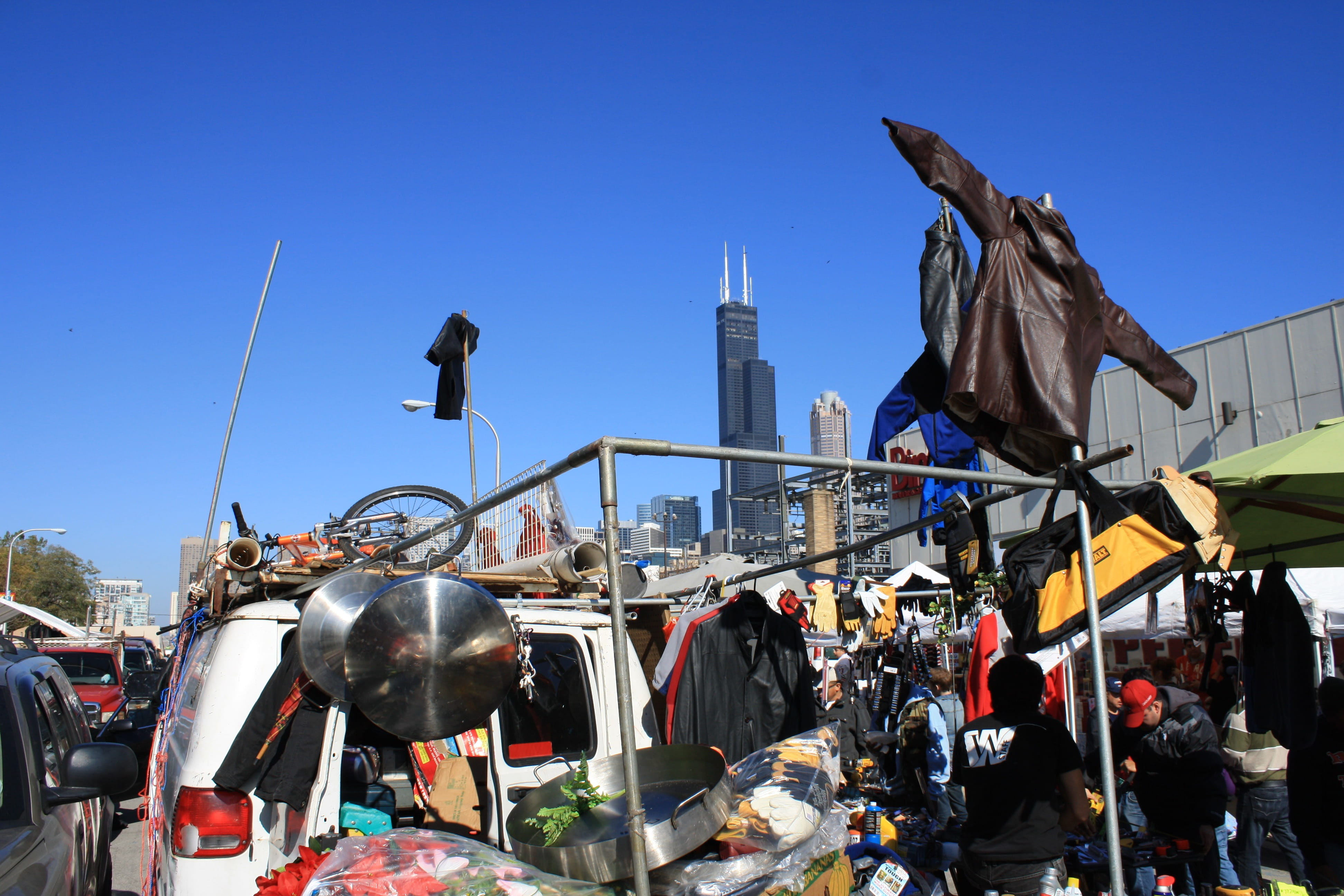 buy, day, men, sport, Chicago, Maxwell Street Market, building exterior, assortment, stalls, street vendor, culture, mode of transportation, crowd, product, HD Wallpaper