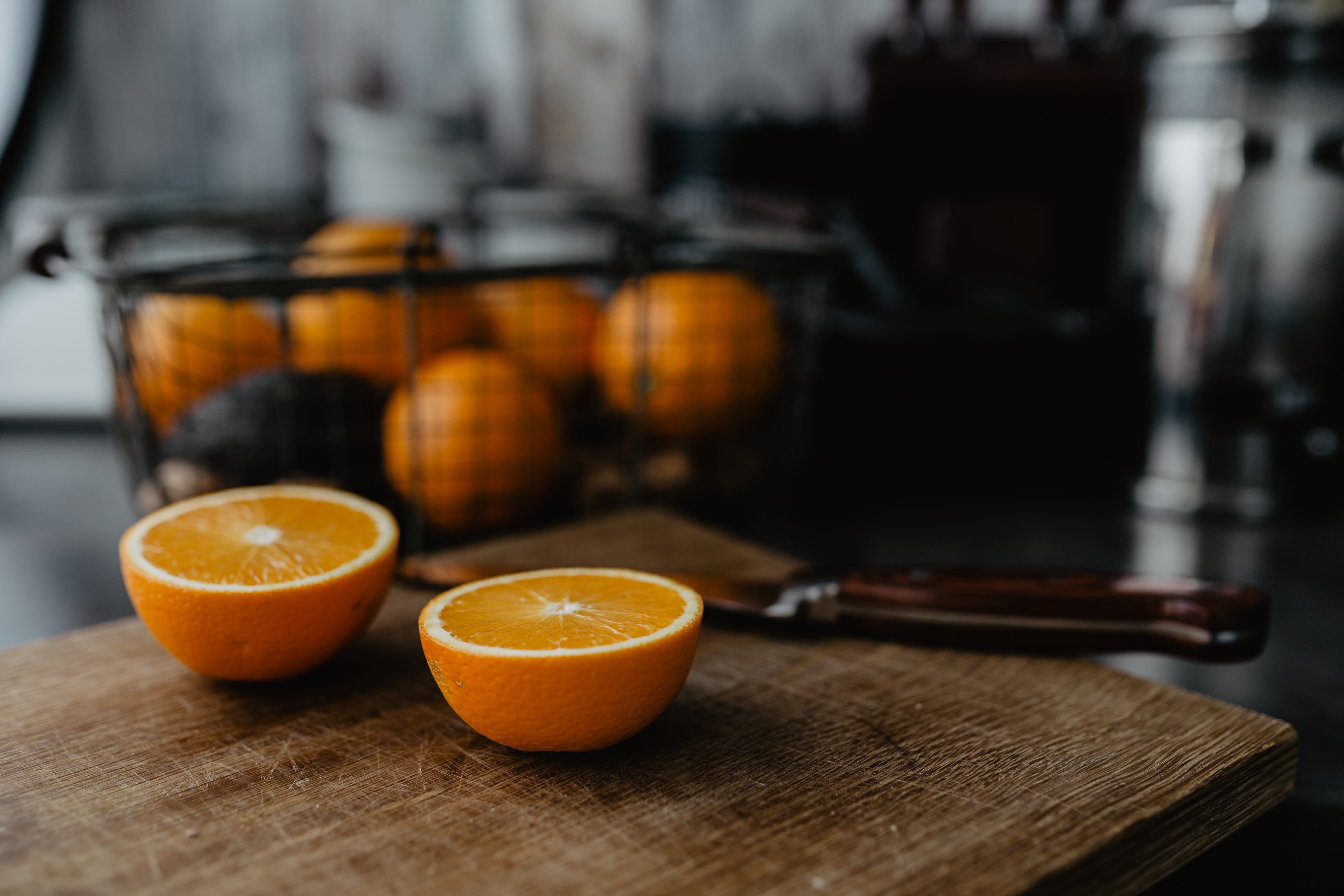 indoors, cross section, food and drink, drink, refreshment, fruits, no people, fruit, focus on foreground, wood - material, healthy eating, breakfast, food, HD Wallpaper