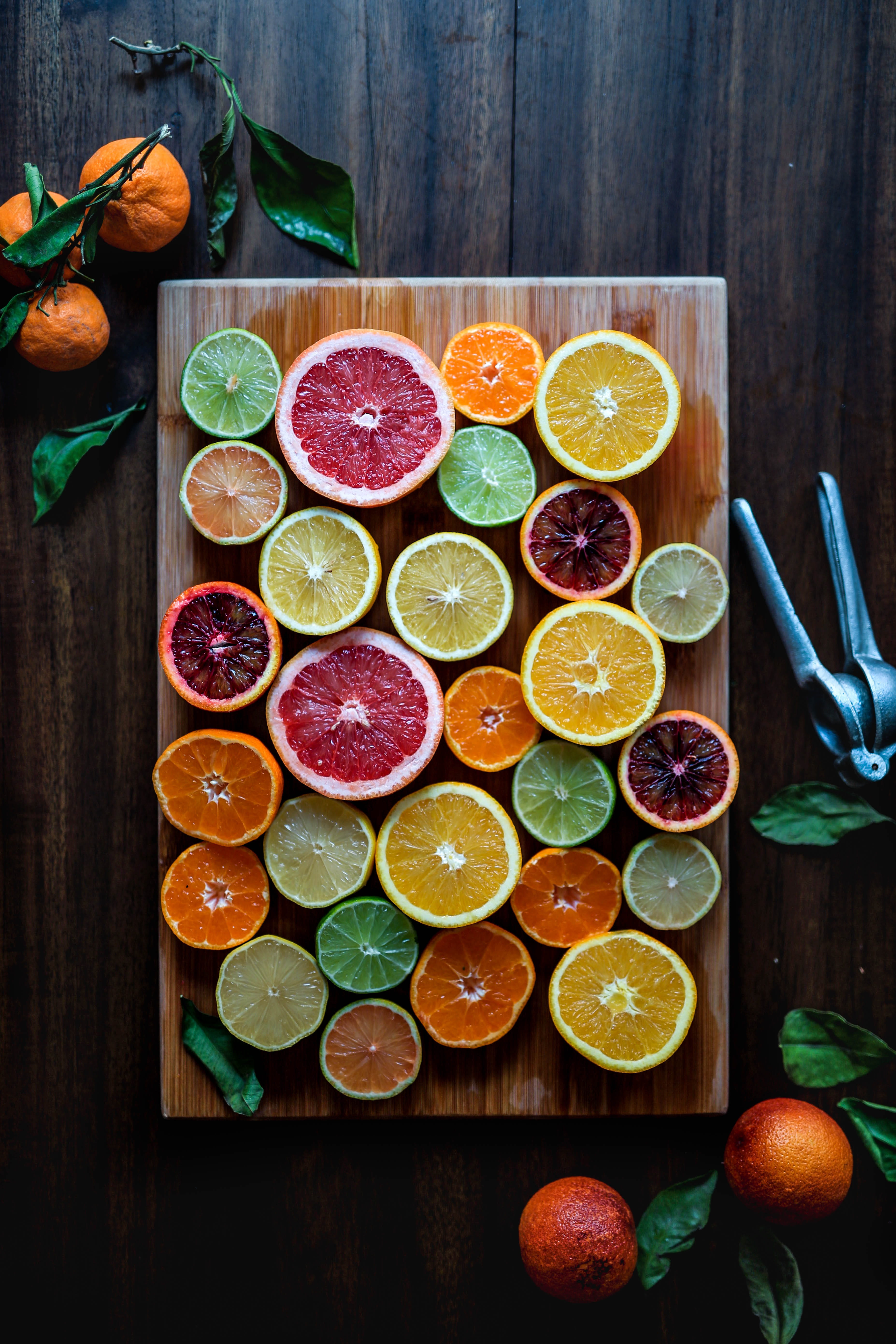 fruit, no people, board, wellbeing, indoors, chopping, orange - fruit, orange color, brown, assorted, multi colored, slice, citrus fruit, citrus, colorful, Phone HD Wallpaper