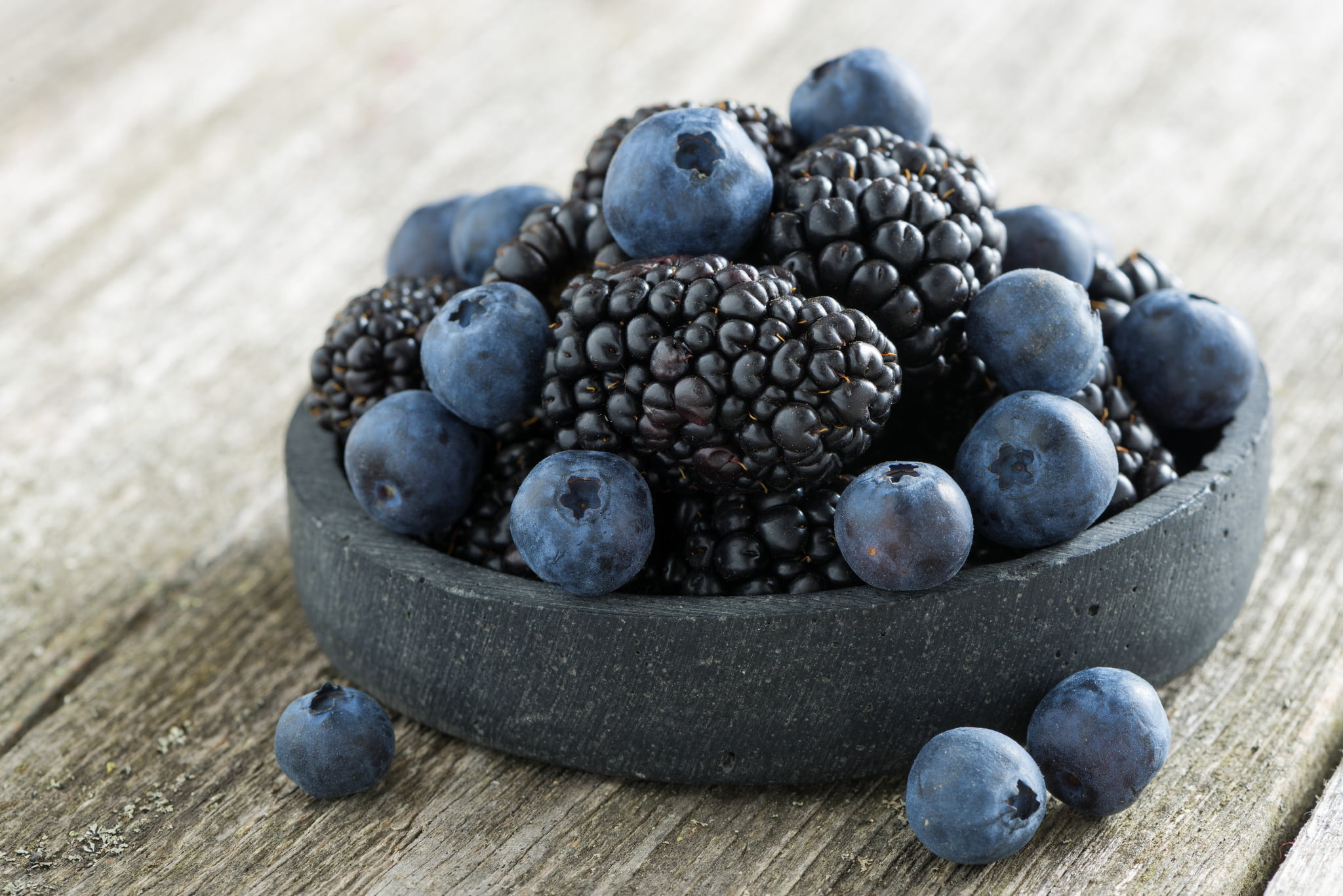 grape, antioxidant, food, no People, fruit, nature, healthy Eating, agriculture, eating, huckleberry, freshness, wood - Material, table, refreshment, vitamin, HD Wallpaper