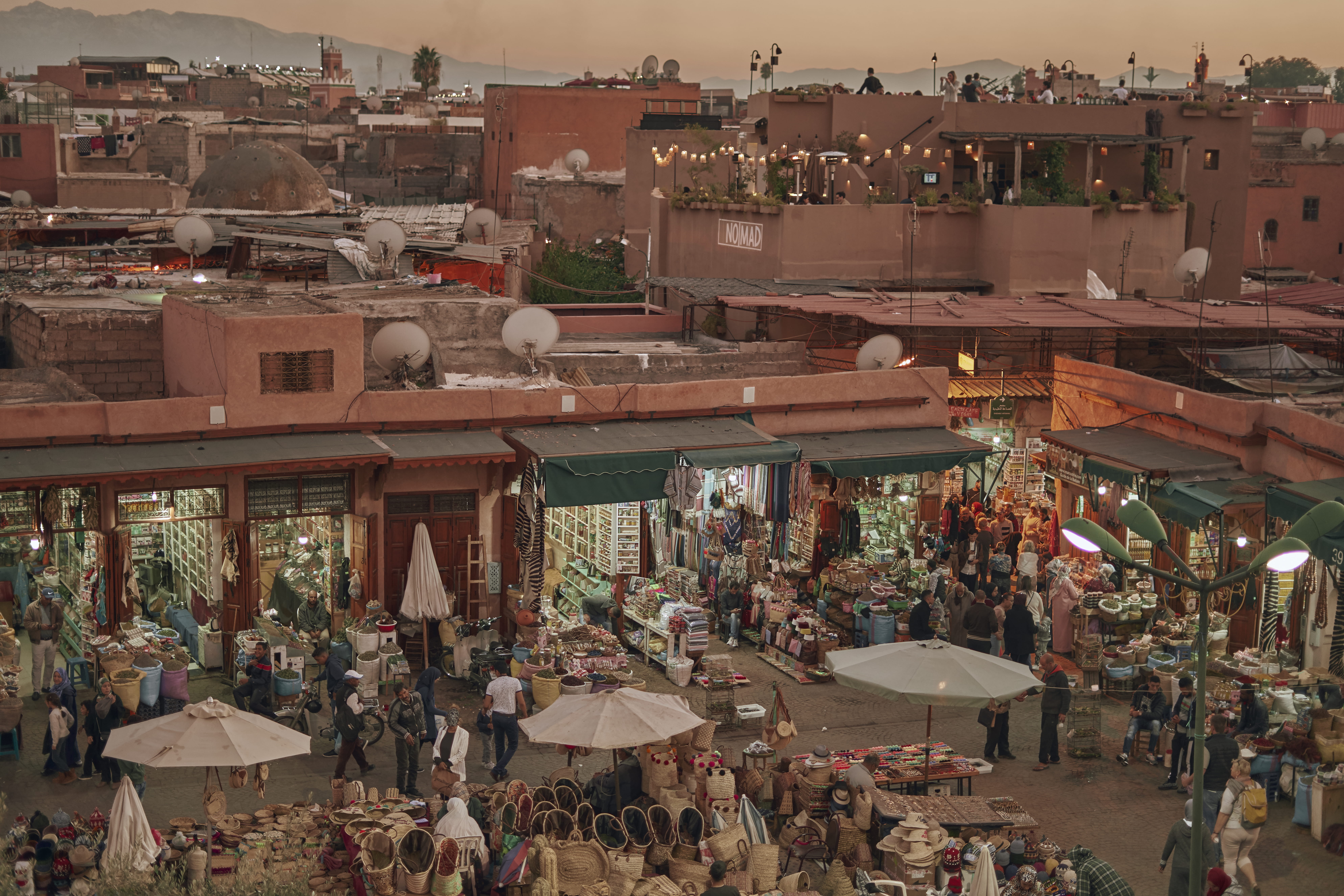 market place, retail, market stall, consumerism, group of people, people, photography, crowd, large group of people, pedestrian, architecture, building, HD Wallpaper