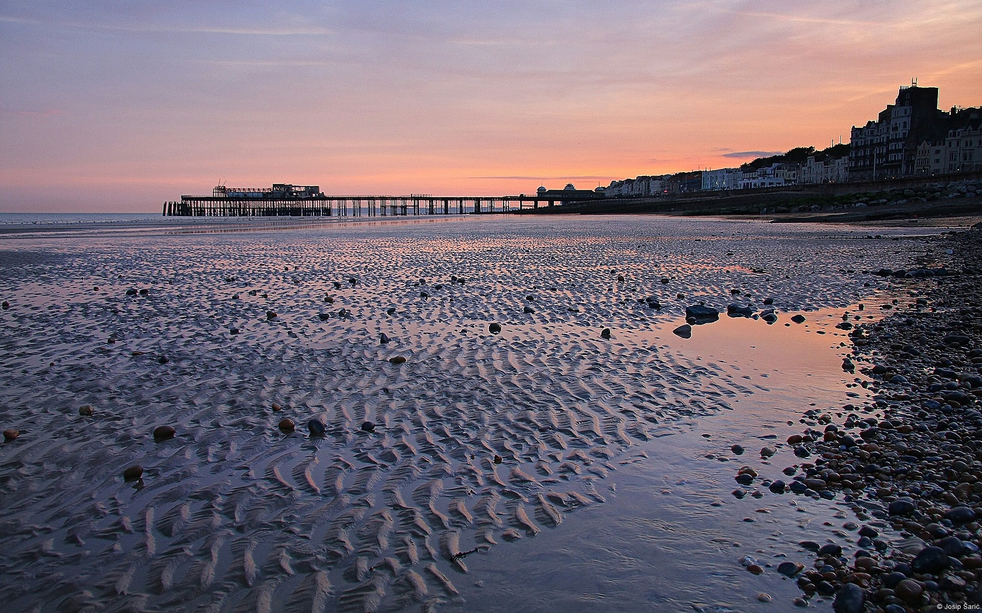 shore, land, cloud - sky, city, theme, beach, reflection, beauty in nature, sea, building exterior, low tide, 1080P, rocky, no people, outdoors, travel destinations, HD Wallpaper