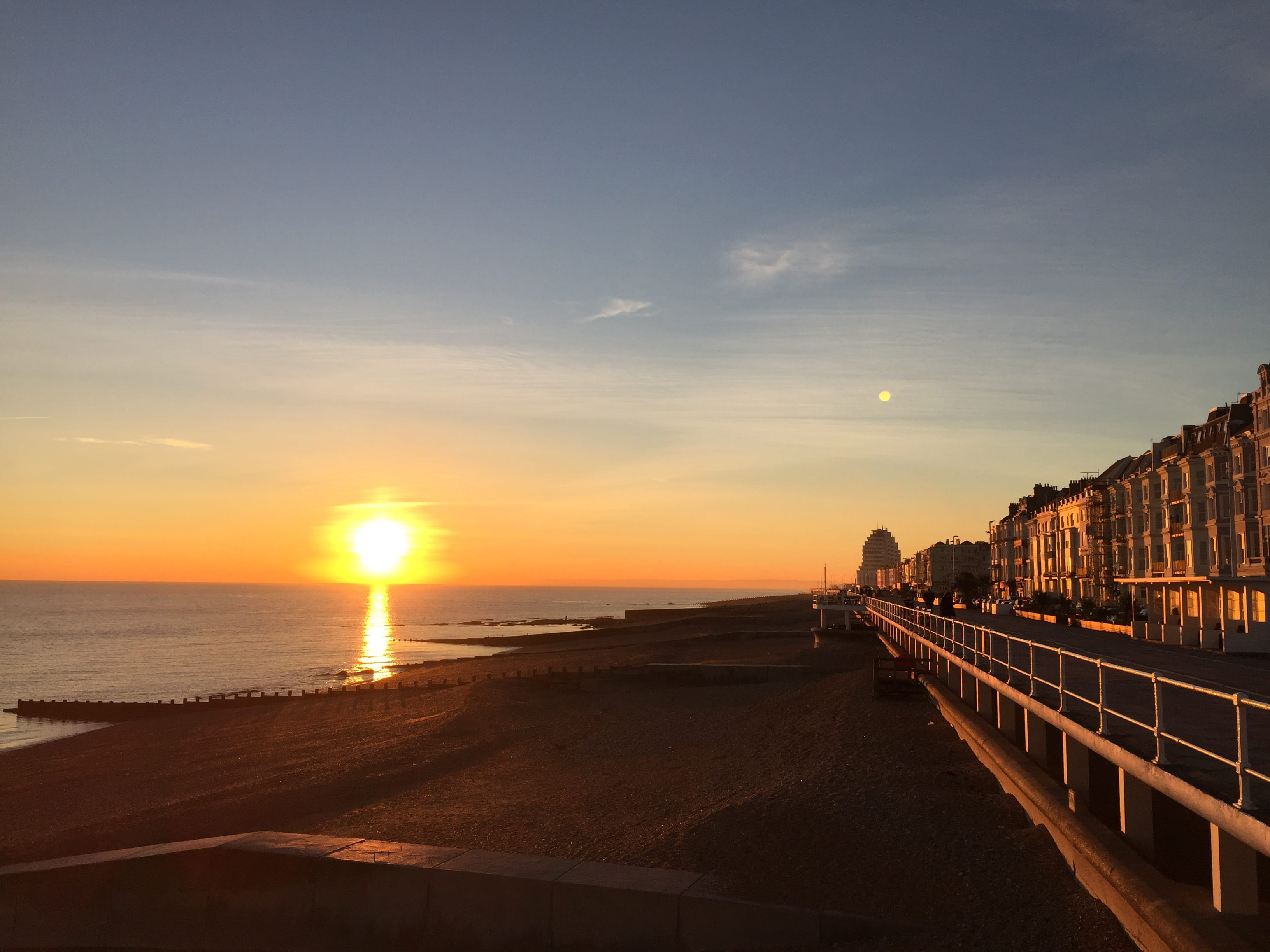 sea, land, horizon, tranquil scene, coast, saint leonards, no people, water, nature, cloud - sky, shore, sussex, coastline, horizon over water, sky, outdoors, HD Wallpaper