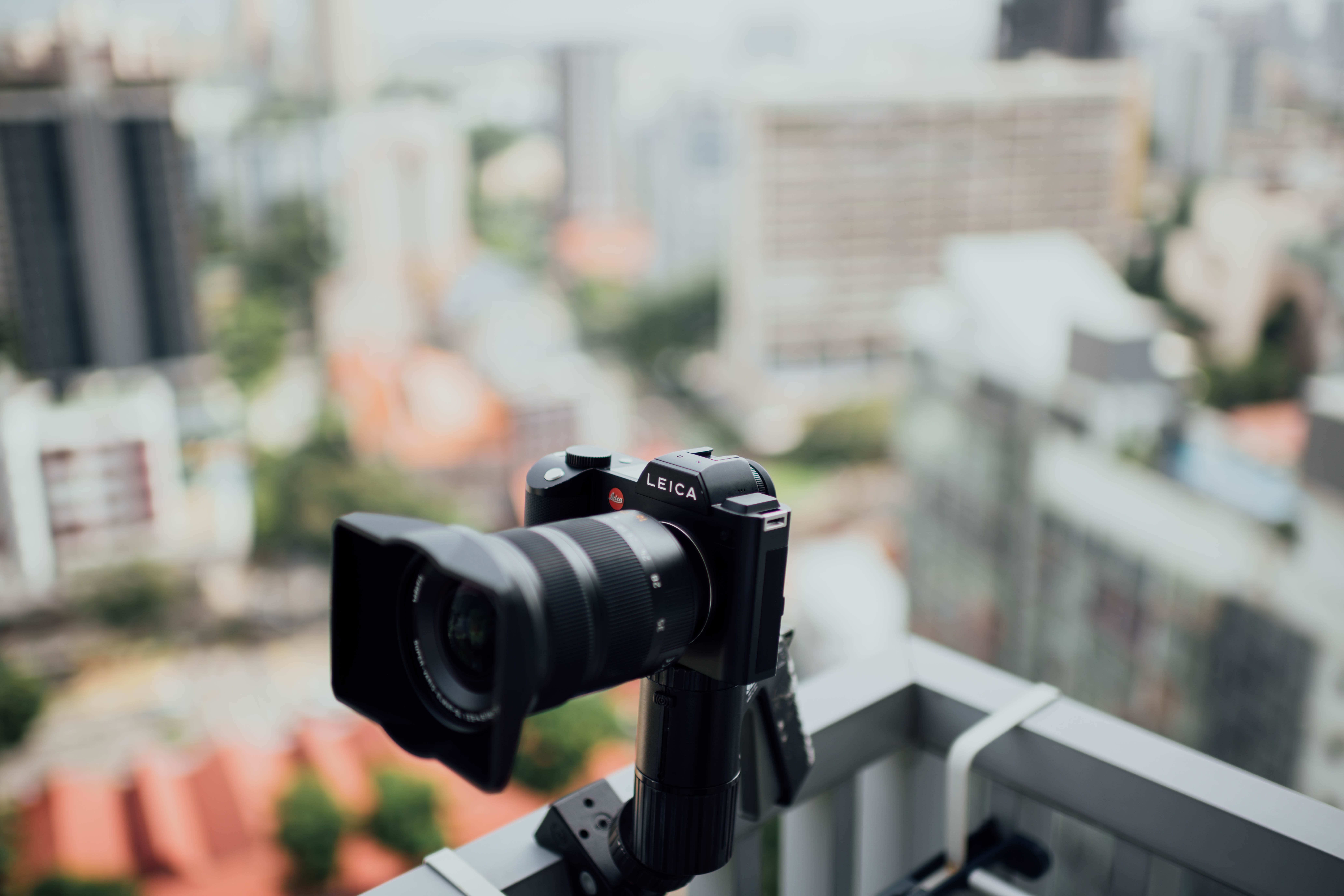 camera, lens - optical instrument, photography themes, town, lcd screen, filming, photographing, photographic equipment, flagstone, architecture, built structure, HD Wallpaper