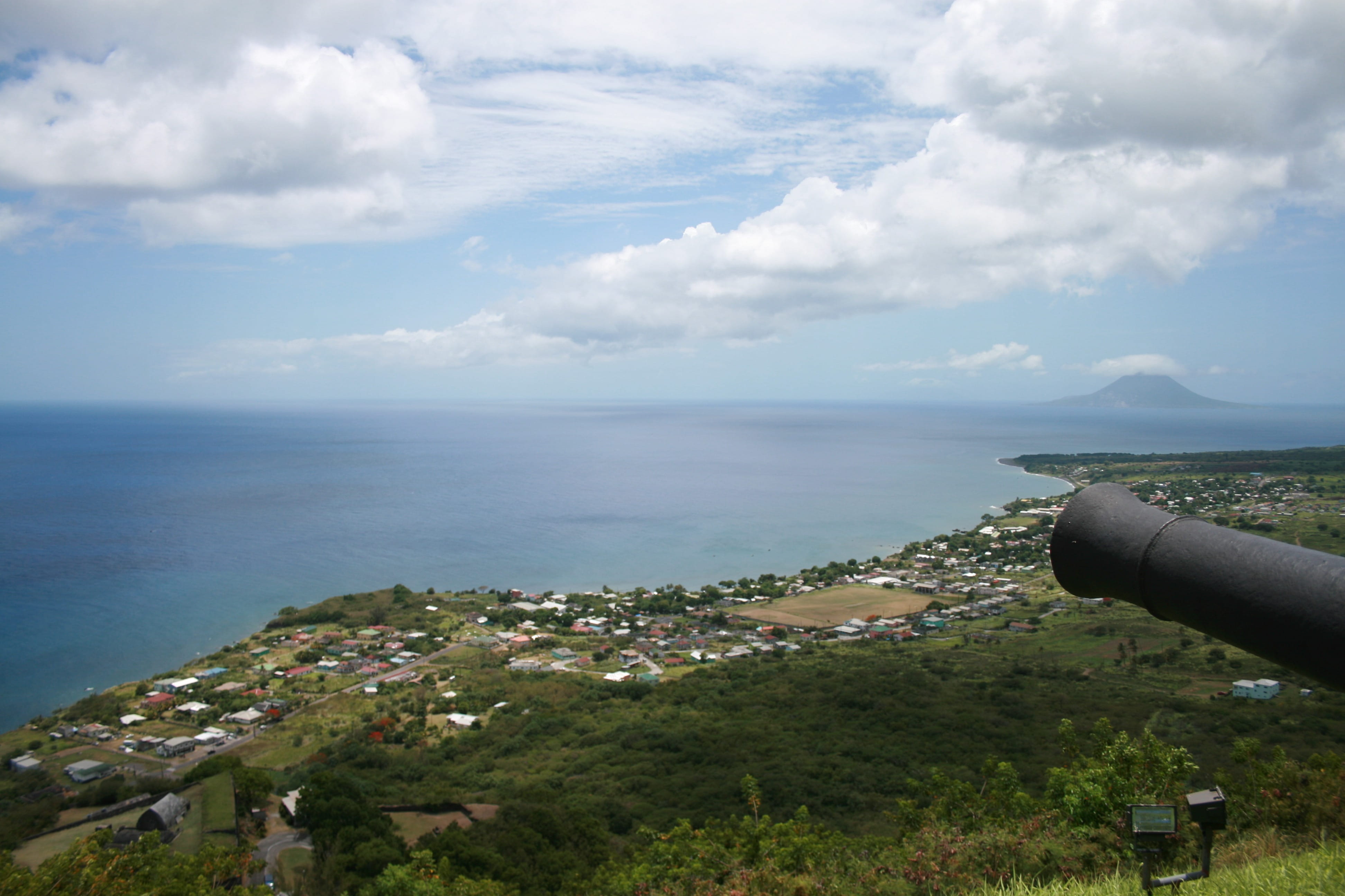 fortress, day, tourism, scenics, travel, cityscape, Brimstone, no people, history, tranquility, hill, tranquil scene, sea, cloud - sky, summer, cannon, HD Wallpaper