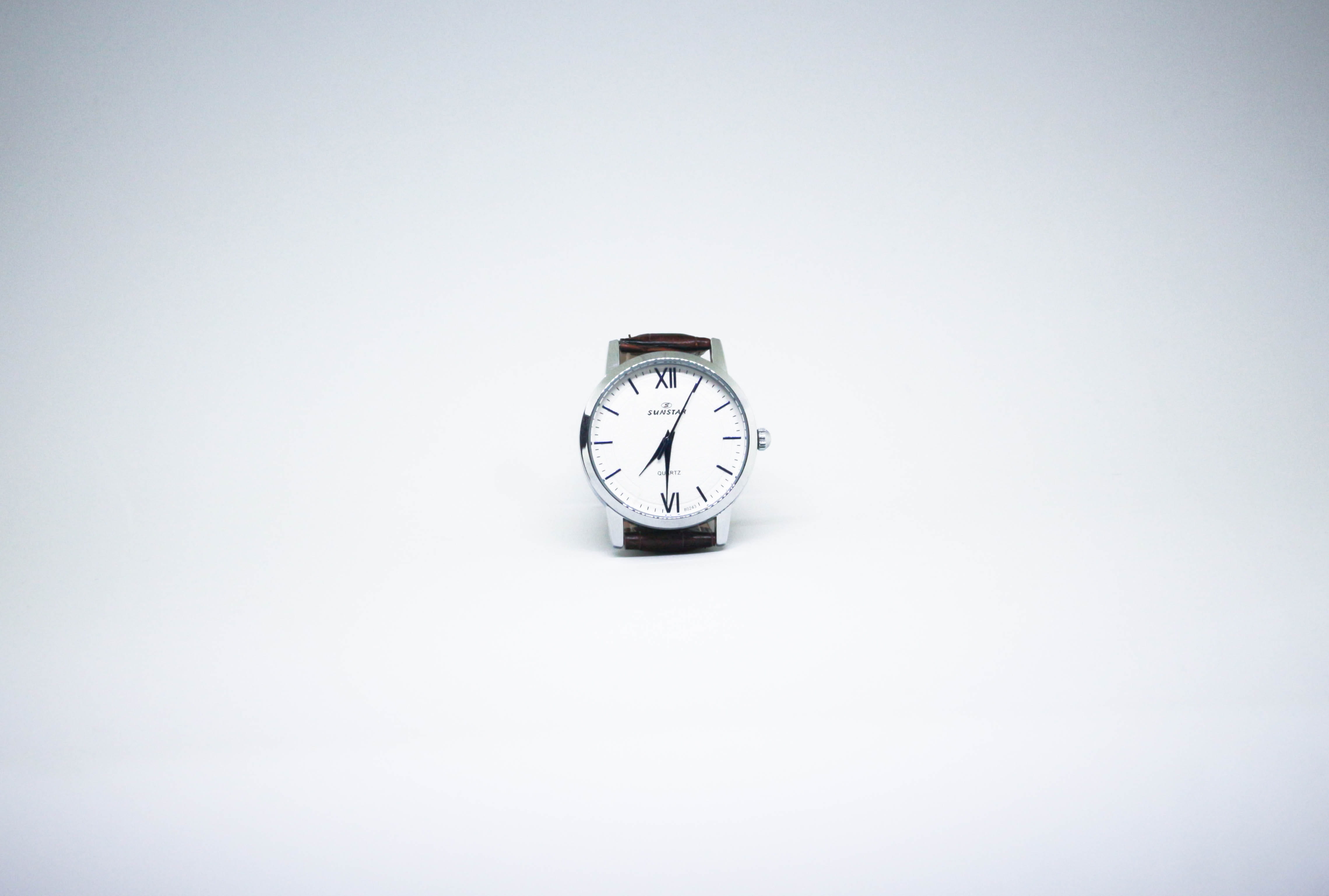 sport, ecommerce, alarm clock, instrument of time, single object, accuracy, jog, night, simplicity, white background, black color, bracelet, running, training, HD Wallpaper