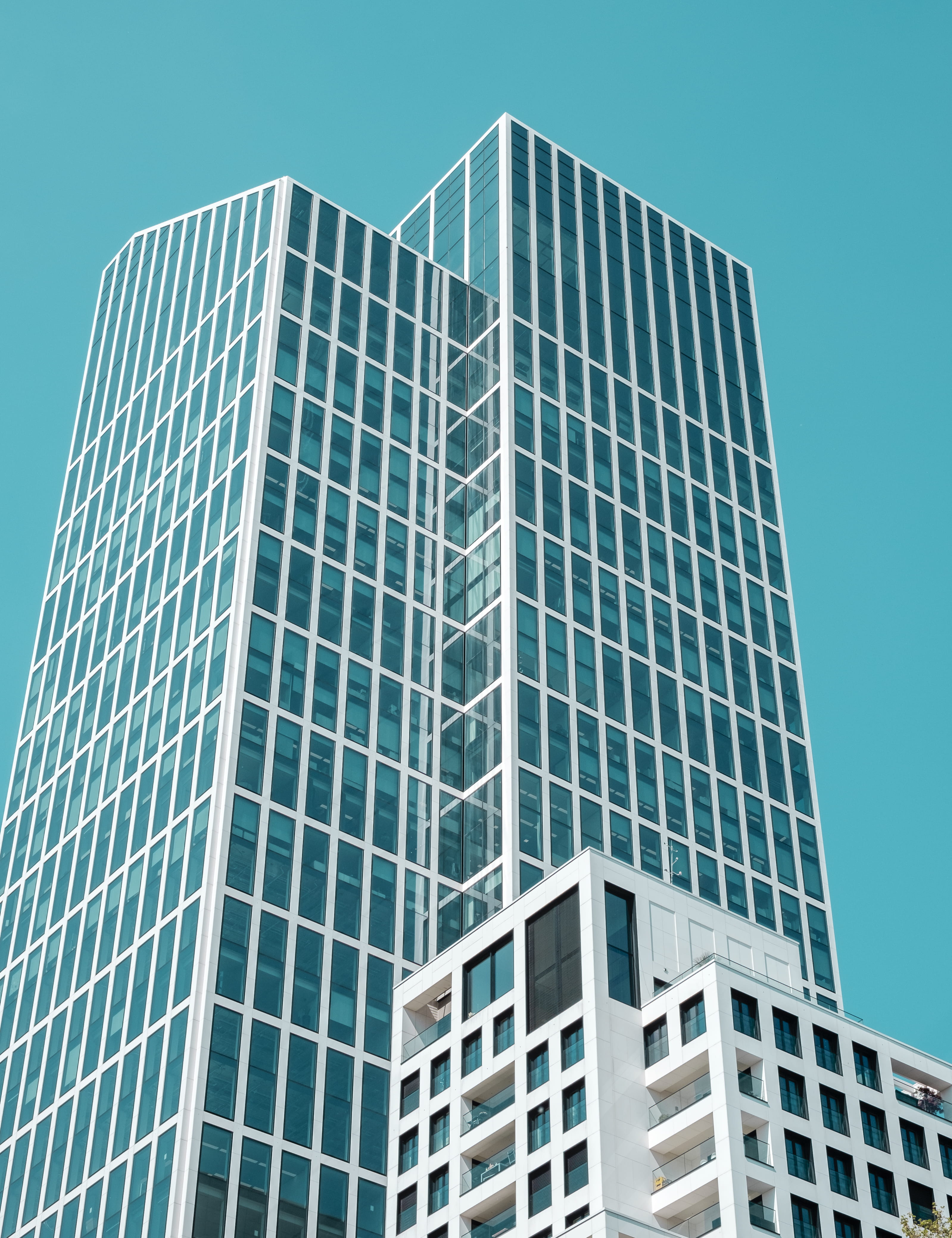 building, clear sky, office, low angle view, window, luxury, day, no People, blue, nature, modern, architecture And Buildings, downtown District, urban Scene, Phone HD Wallpaper