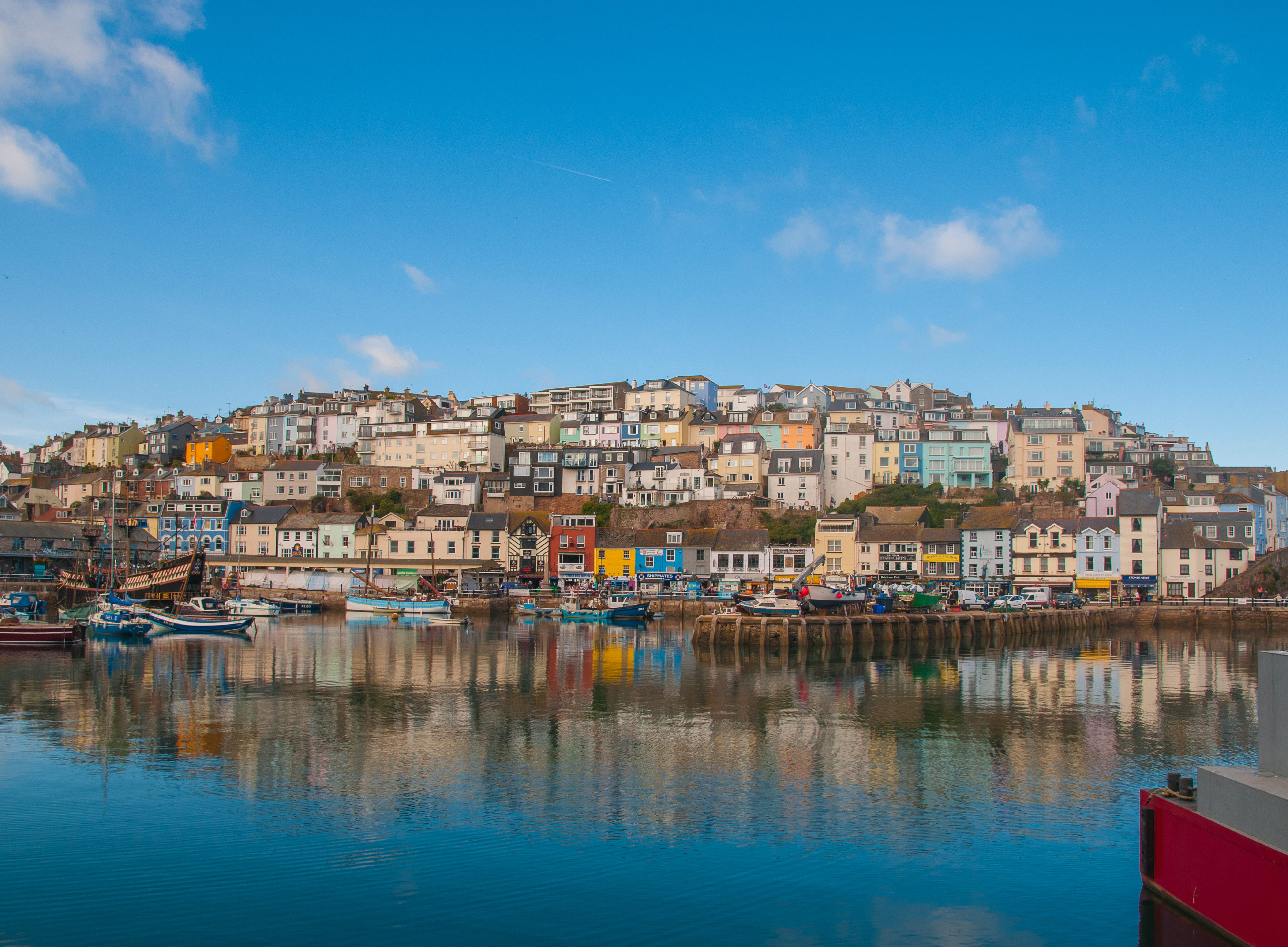 building exterior, building, scenery, blue, pier, town, landscape, nautical vessel, residential district, multicolored, waterfront, transportation, sky, HD Wallpaper