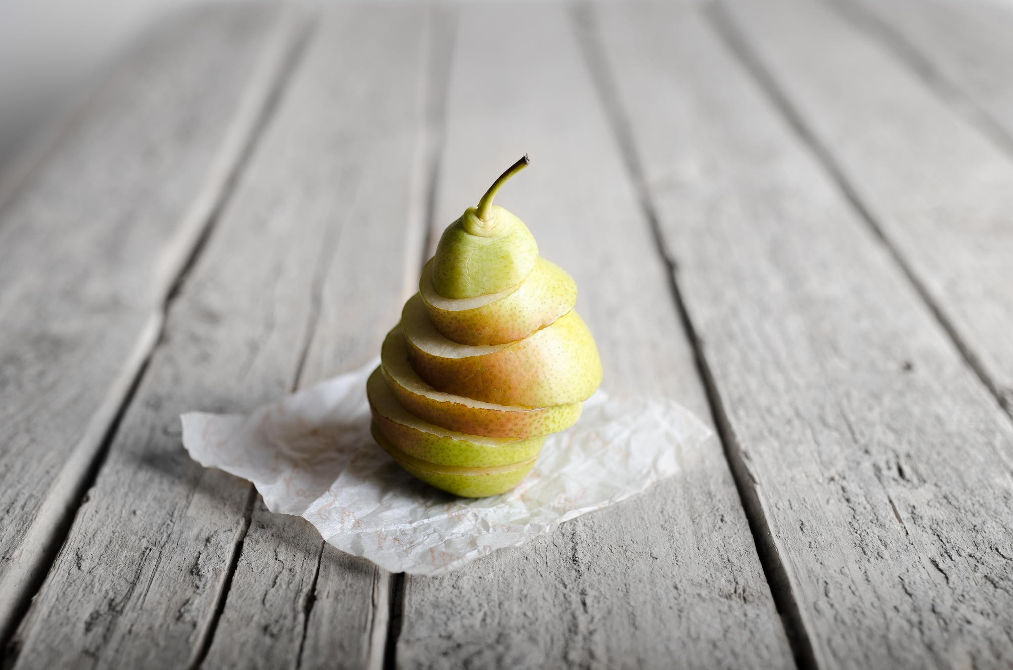 high angle view, food, wood - material, plank, paper, day, indoors, wellbeing, focus on foreground, freshness, no people, food and drink, pears, table, HD Wallpaper